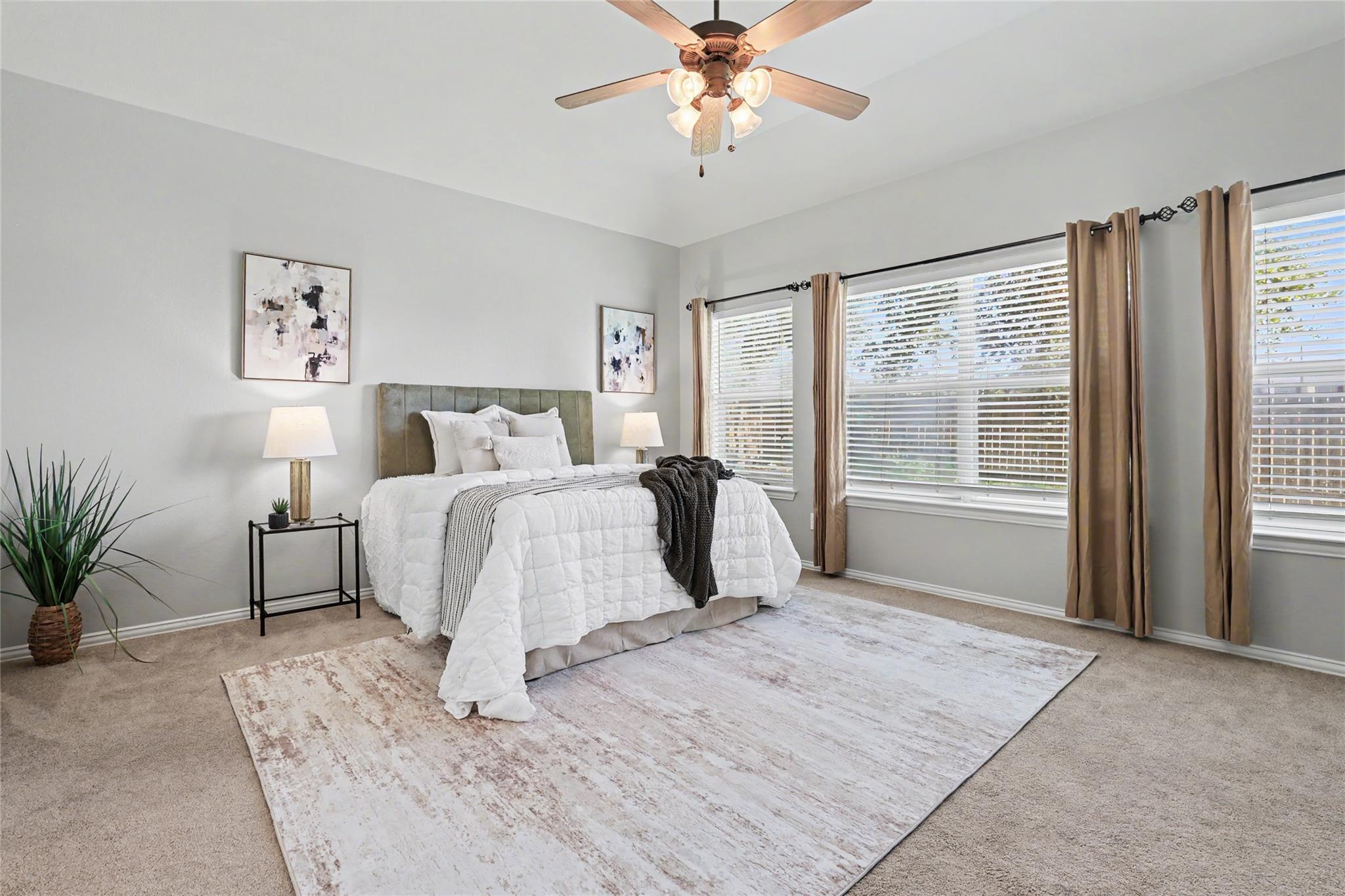 903 Madrone DR