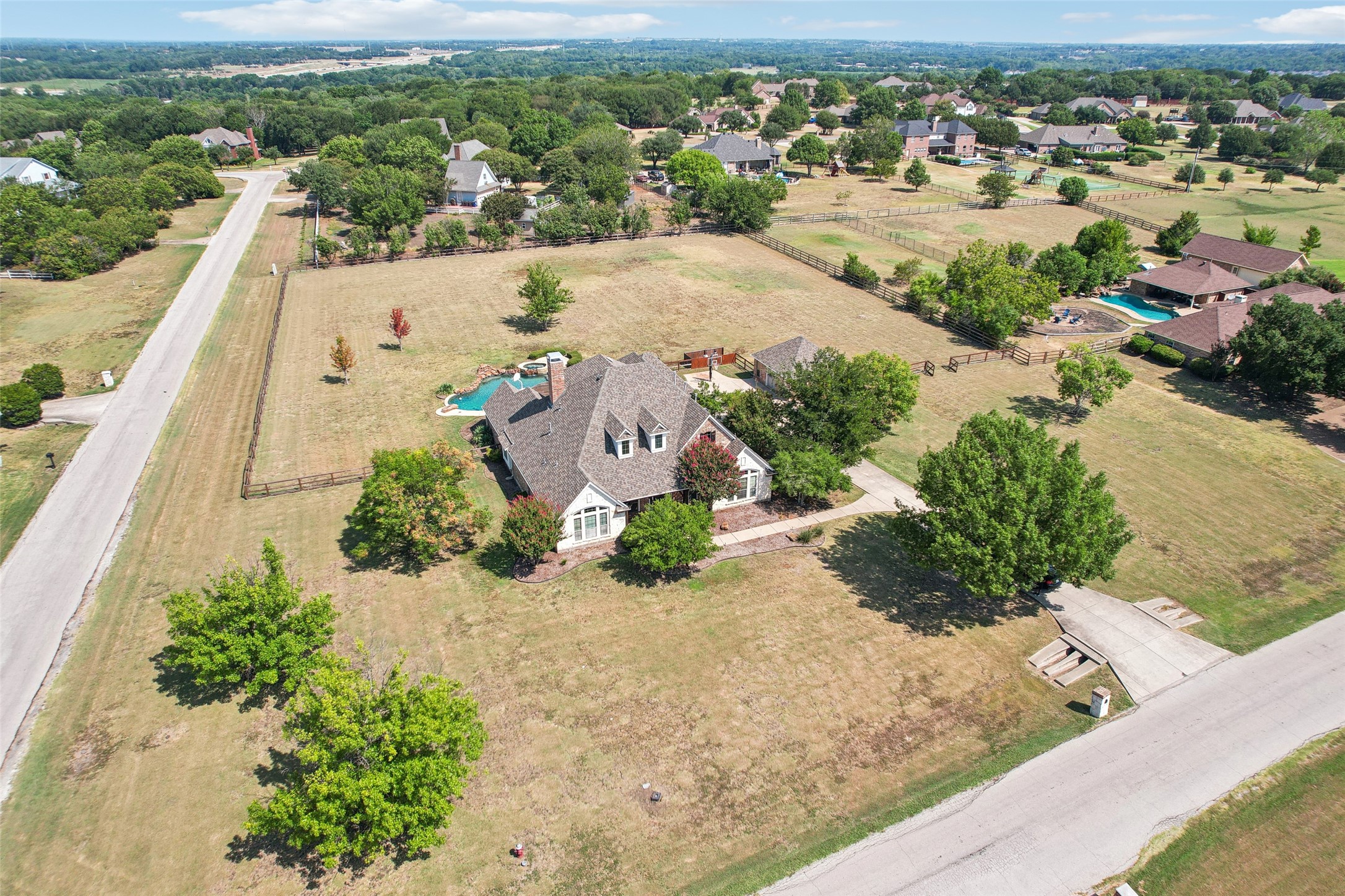 1 Meadowcreek Drive