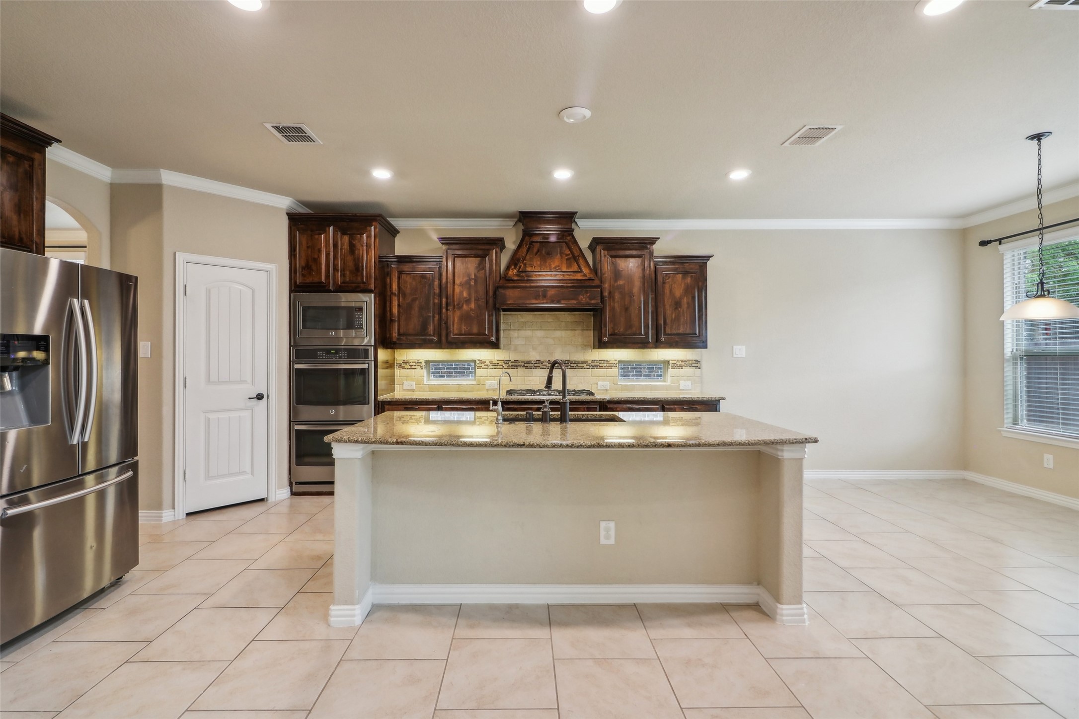 9551 Corinth Lane