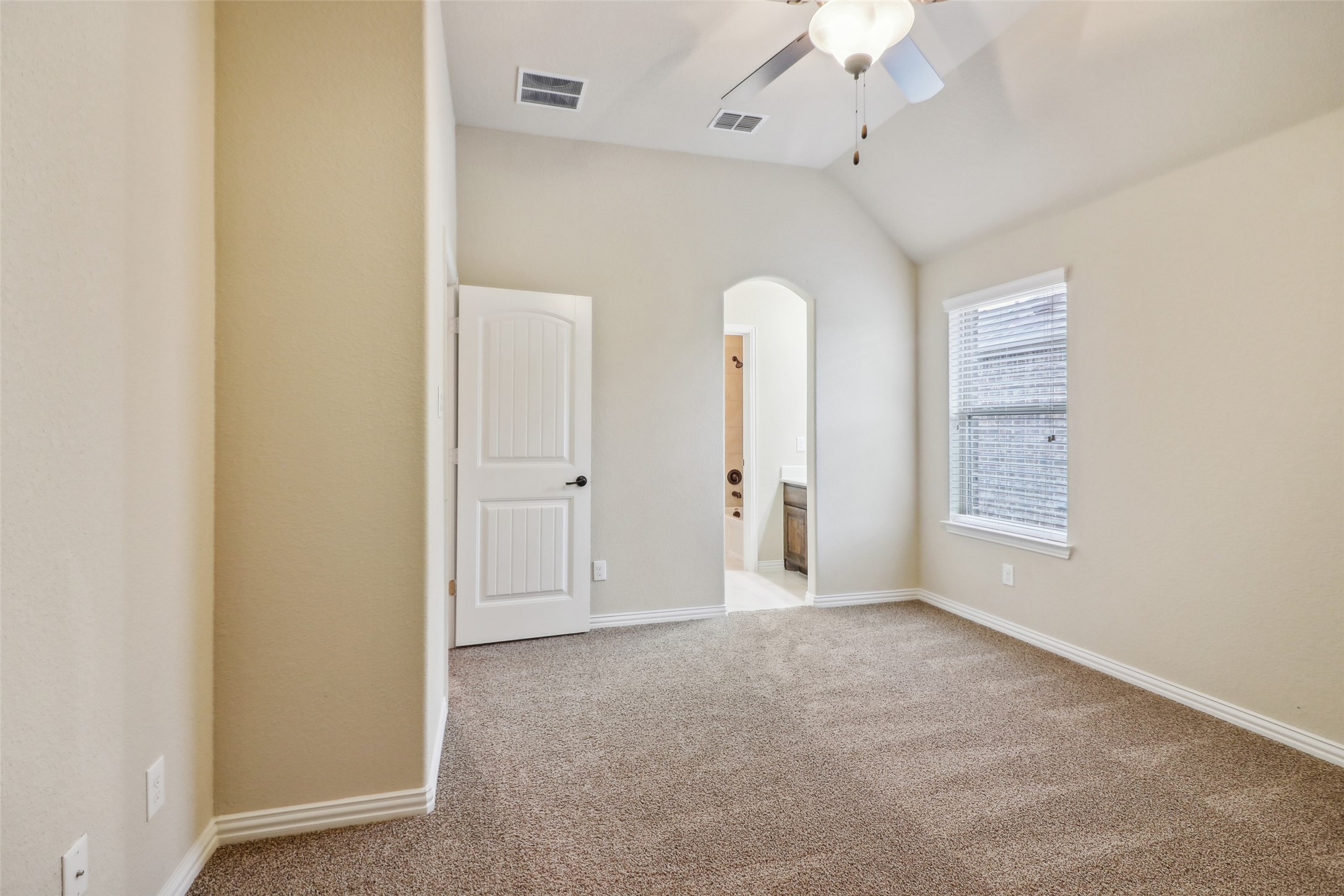 9551 Corinth Lane