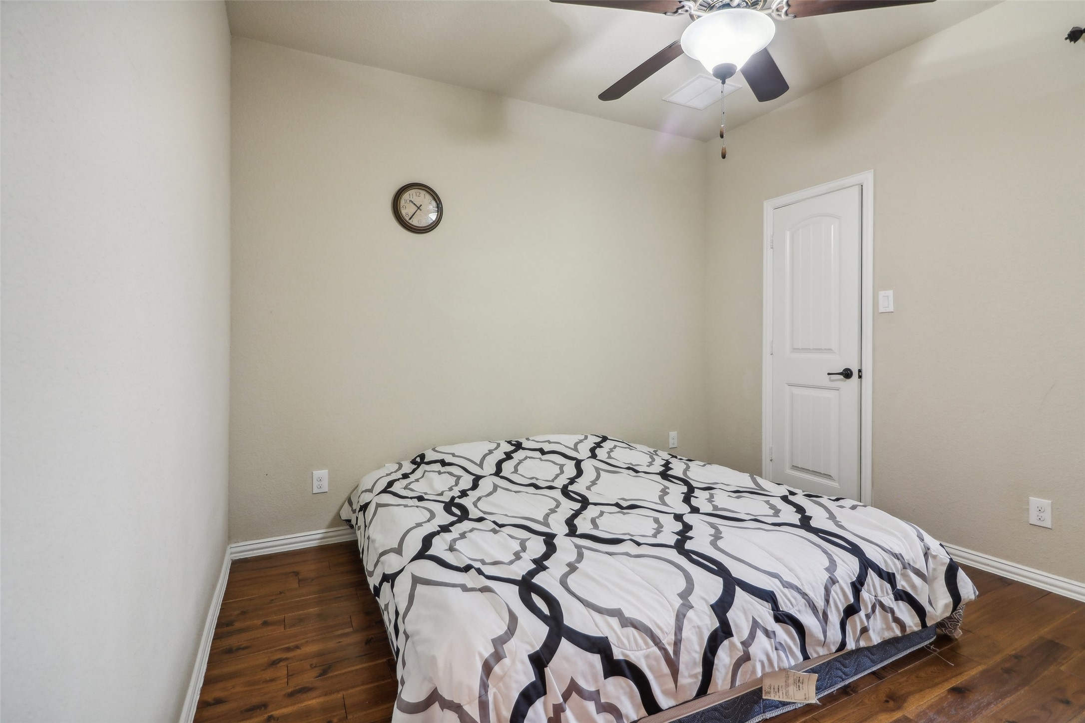 9551 Corinth Lane