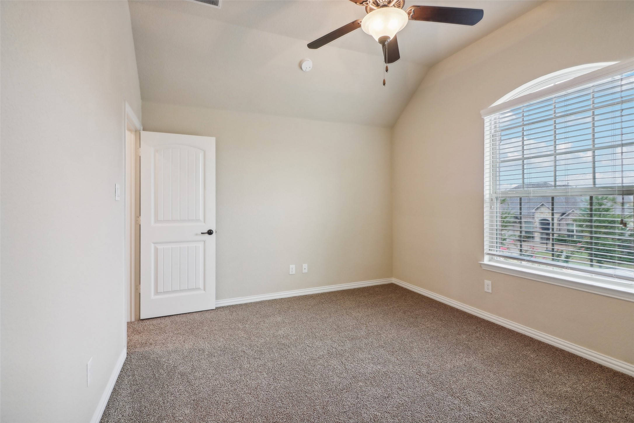 9551 Corinth Lane