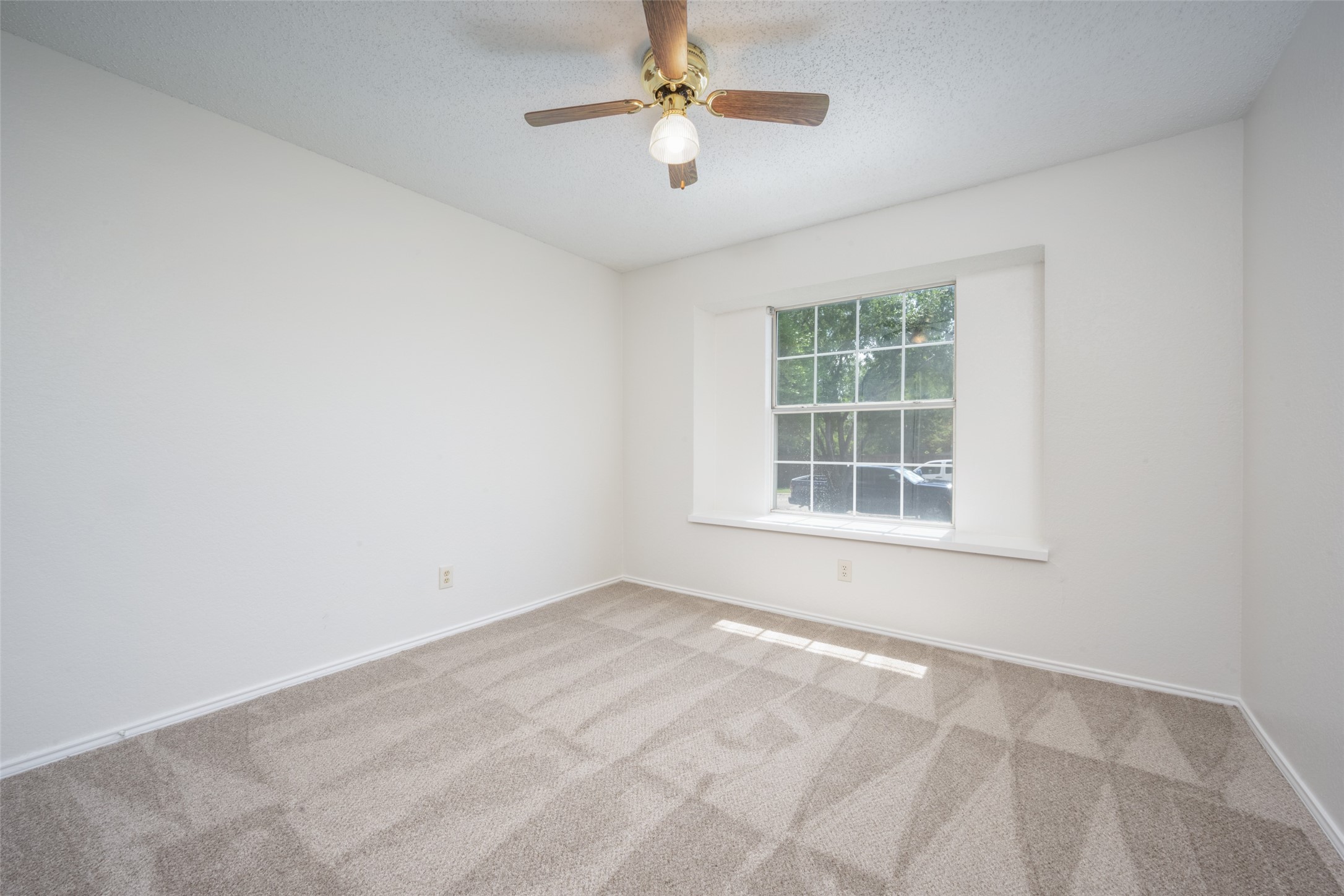 2405 Westview Trail