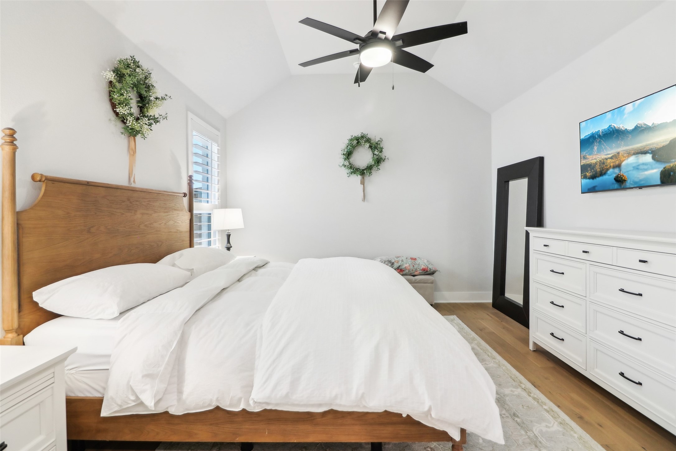 8128 Legacy Trail