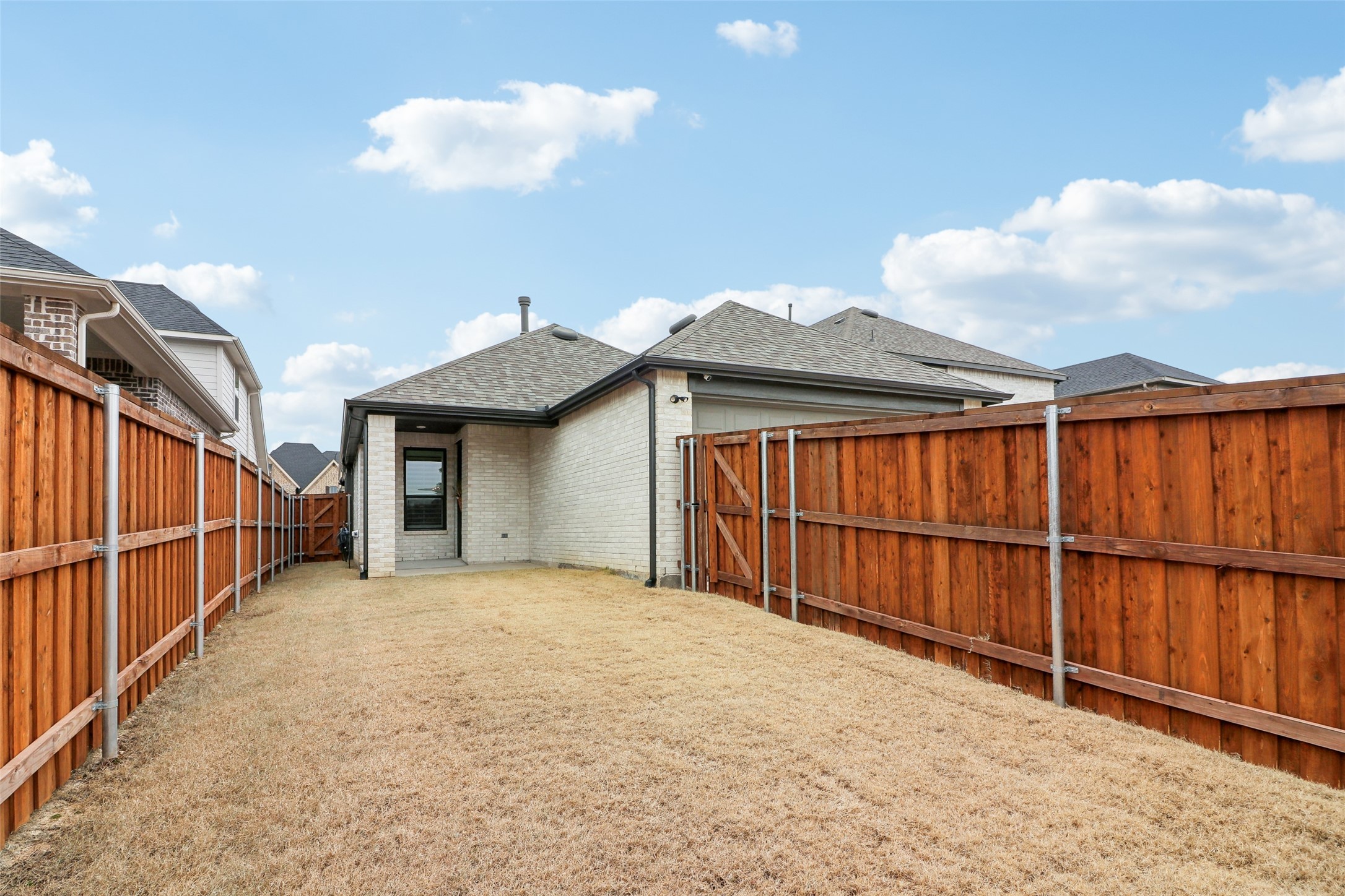8128 Legacy Trail