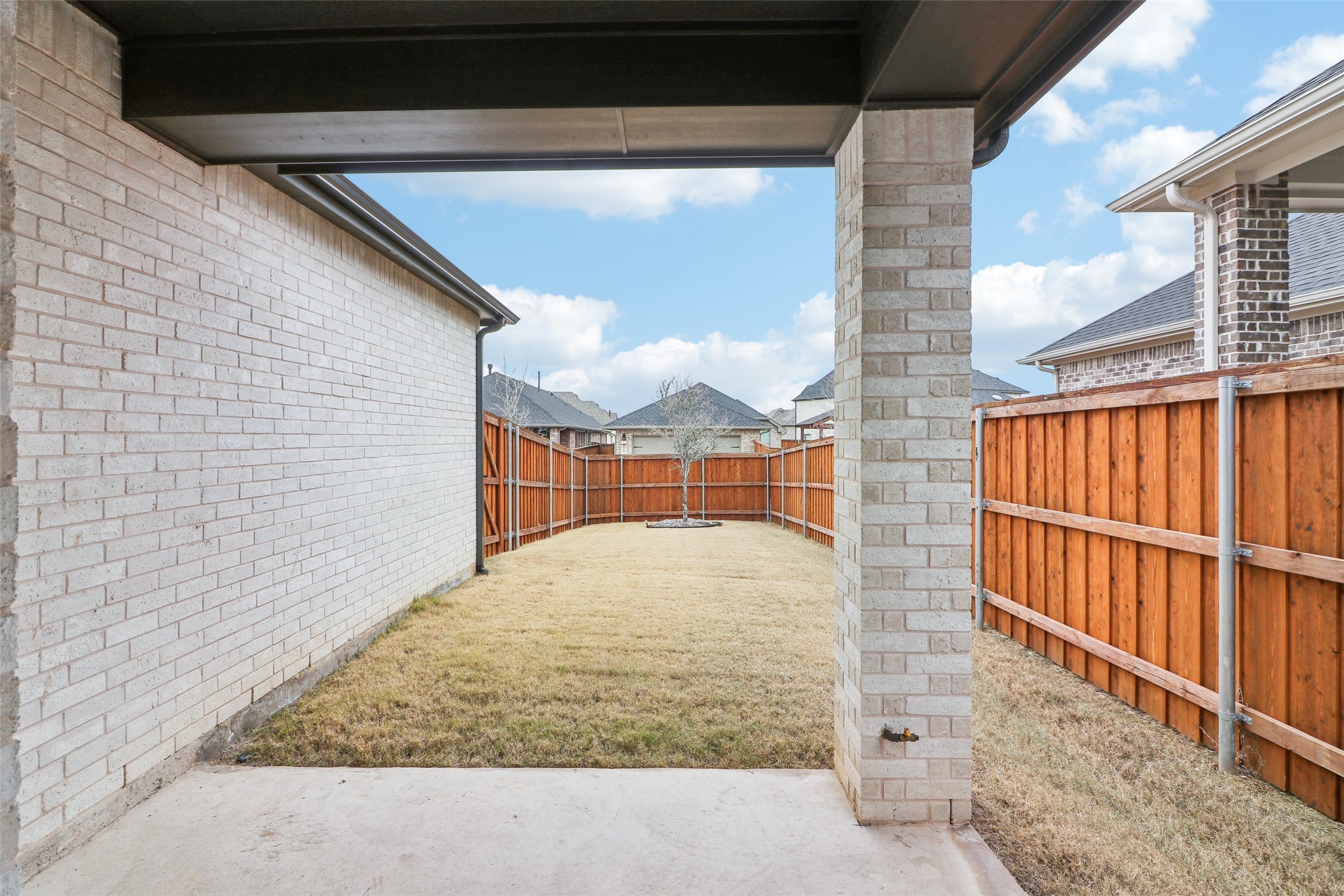 8128 Legacy Trail