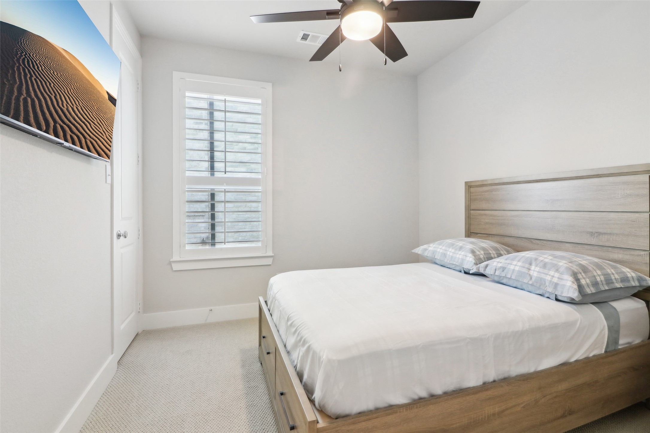 8128 Legacy Trail