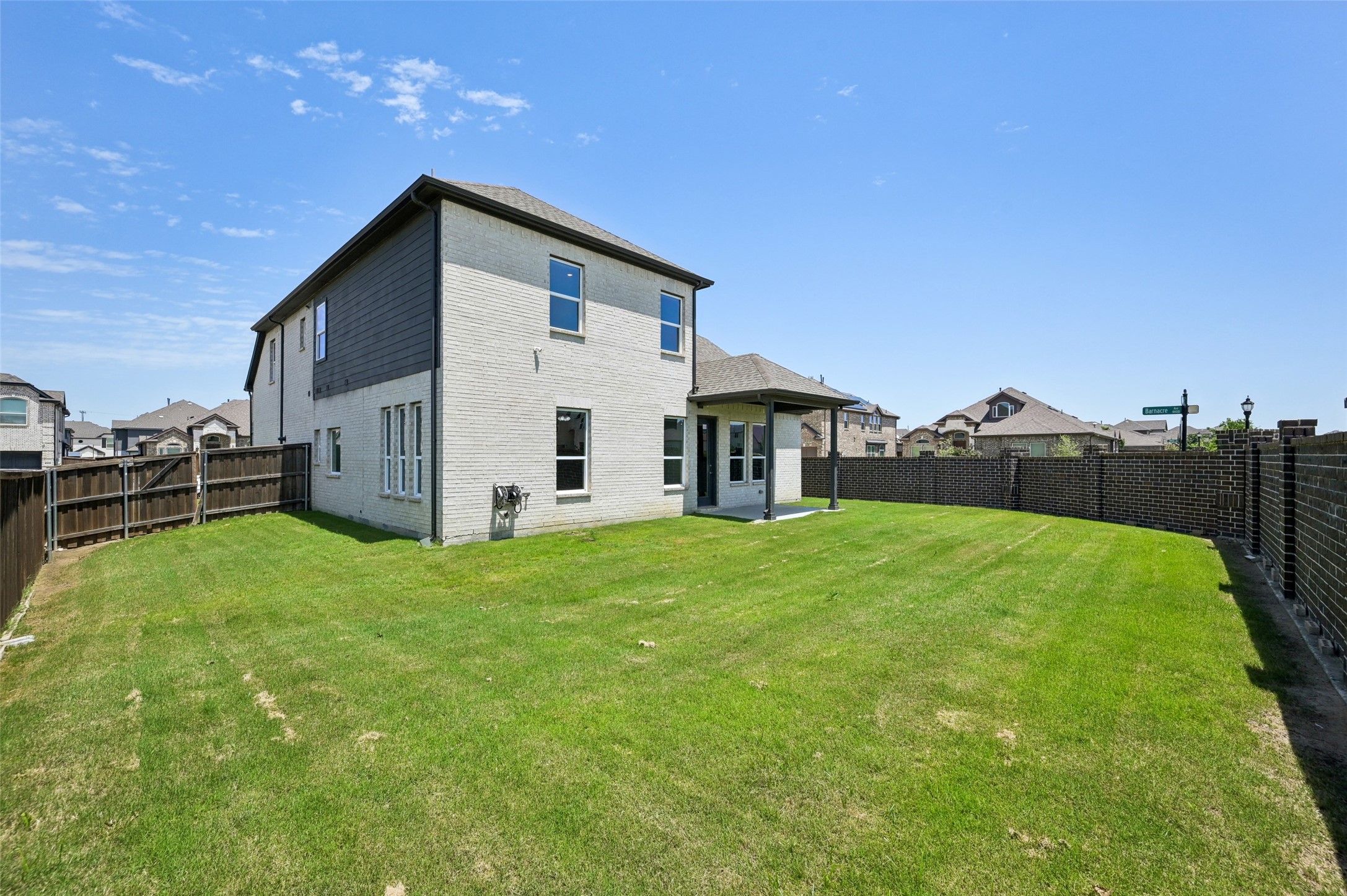 6322 Farndon Drive