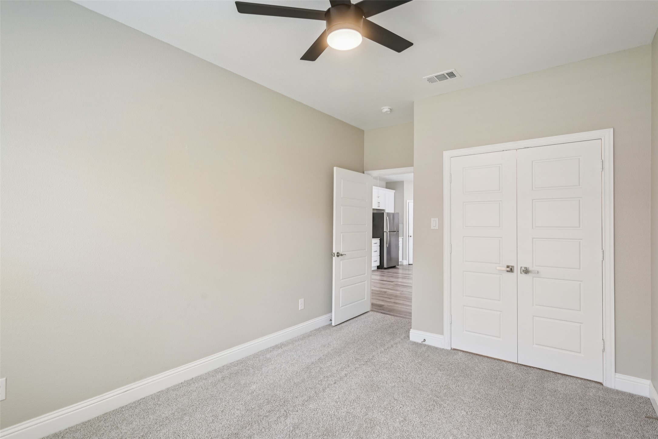 1067 Lake Trail