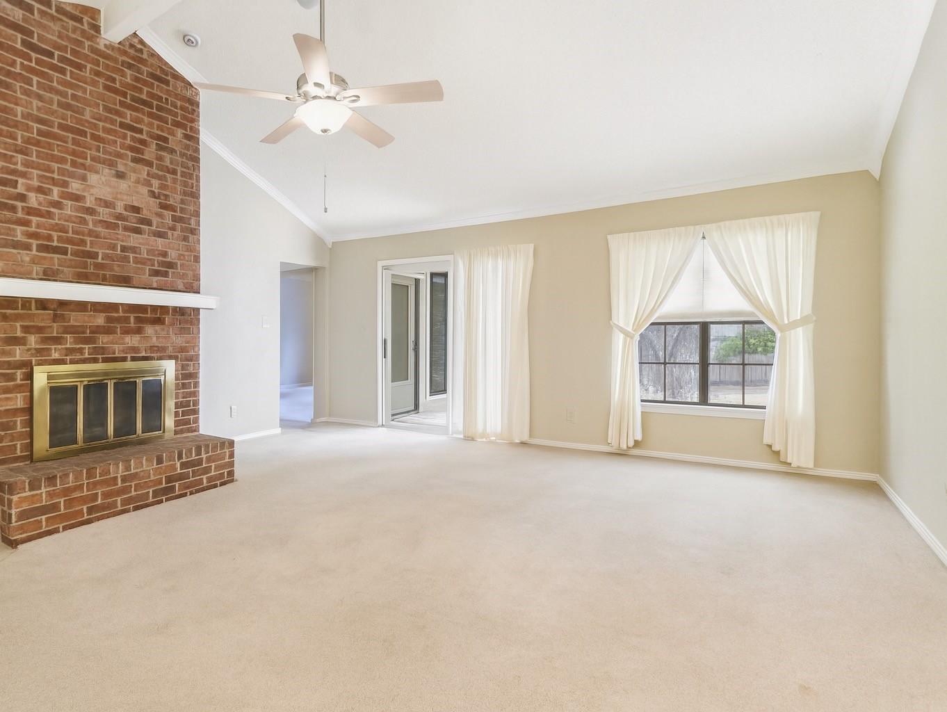 207 Stone Canyon Drive