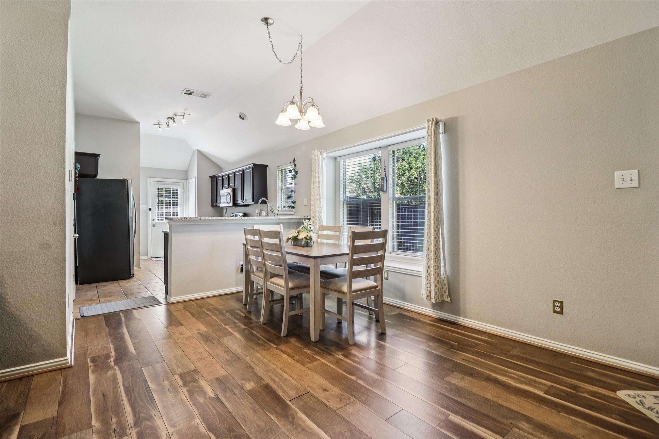 1603 Myrtle Drive