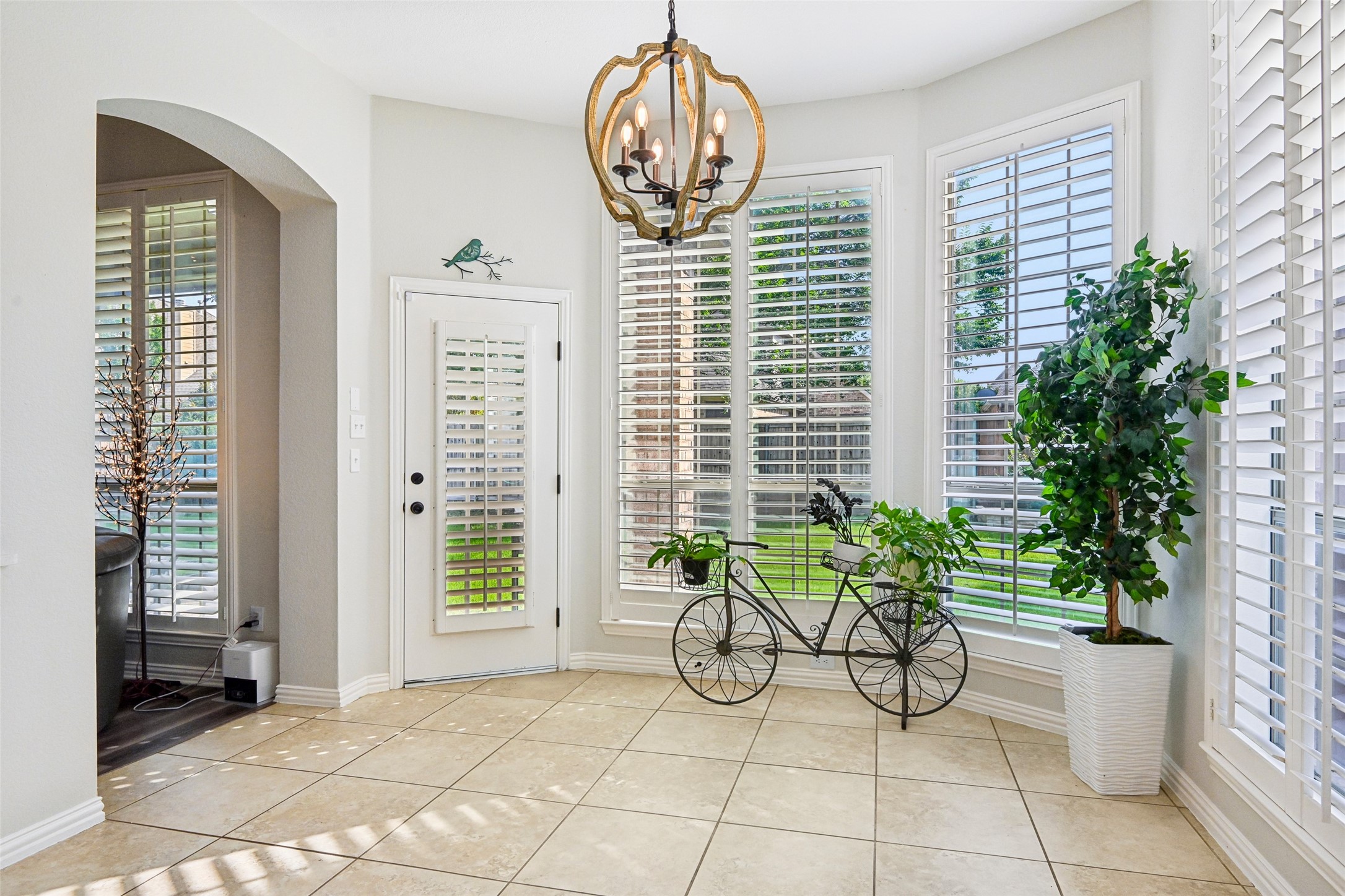 837 Moss Cliff Circle