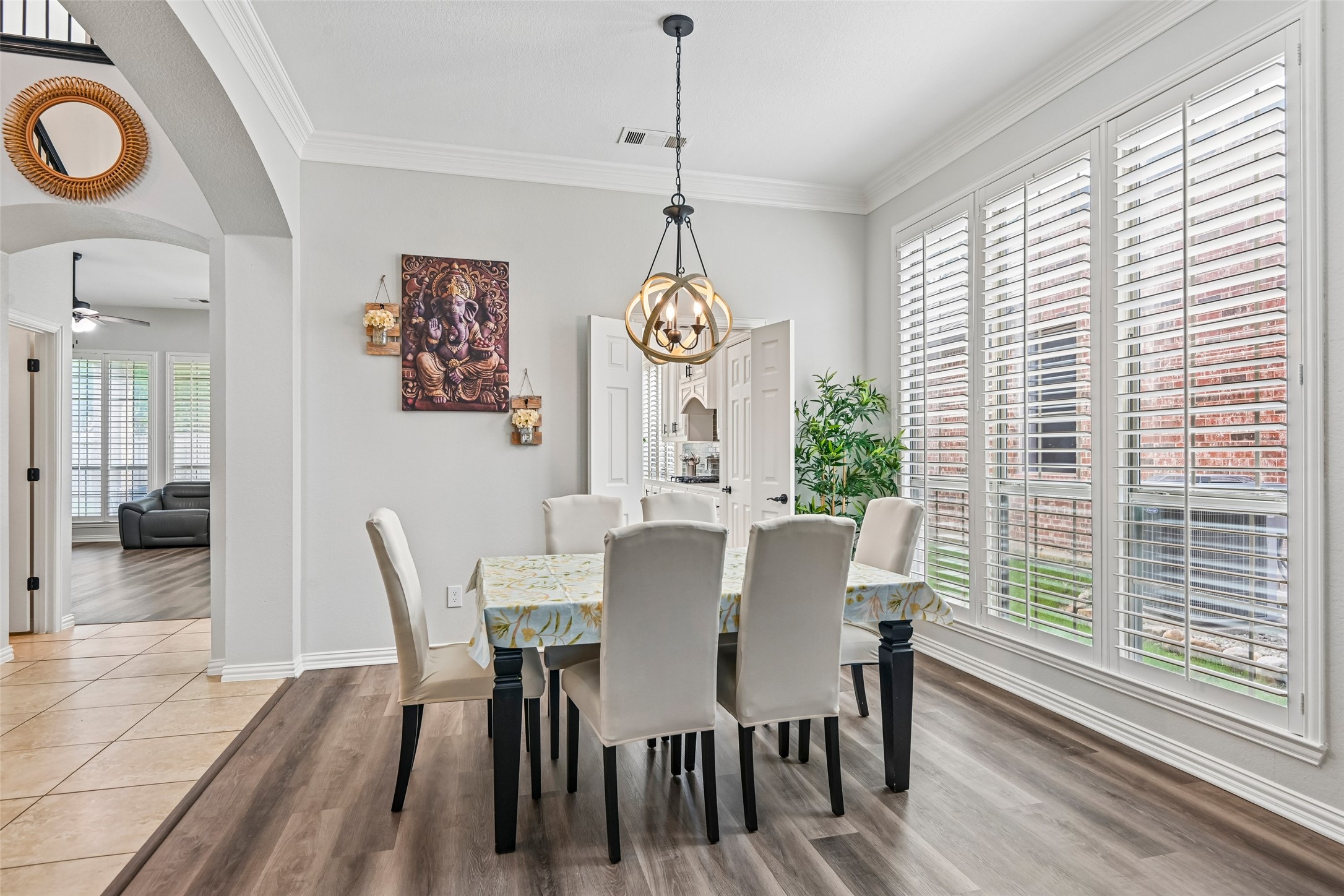 837 Moss Cliff Circle