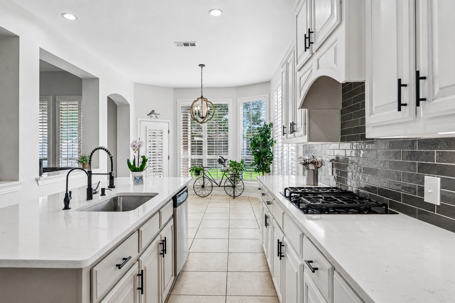 837 Moss Cliff Circle