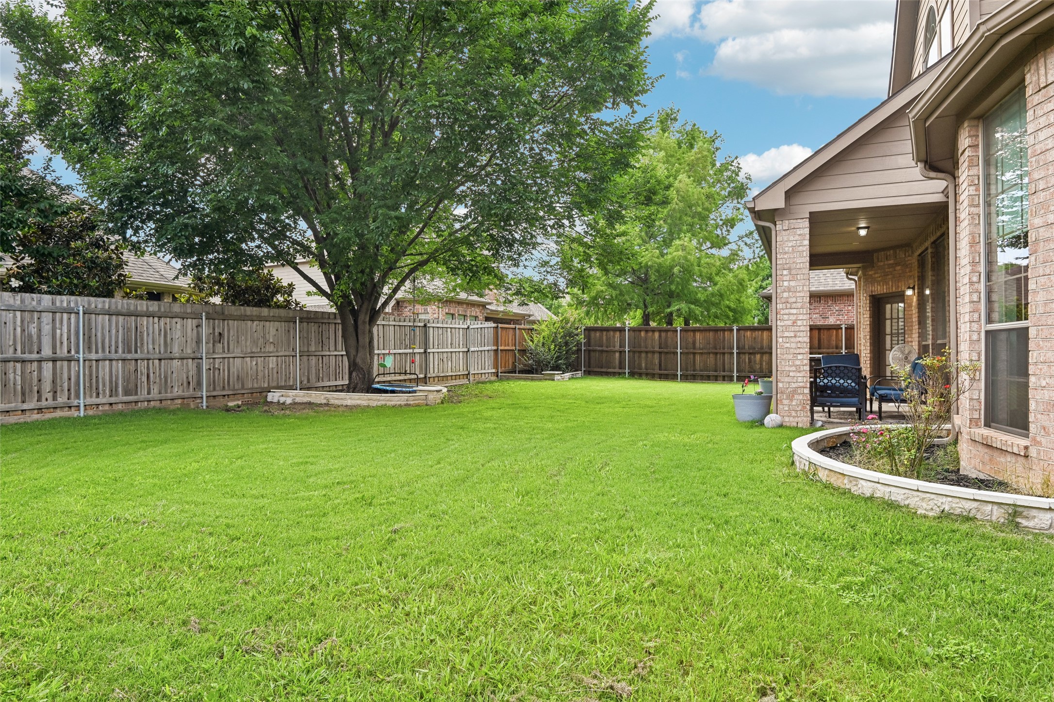 837 Moss Cliff Circle