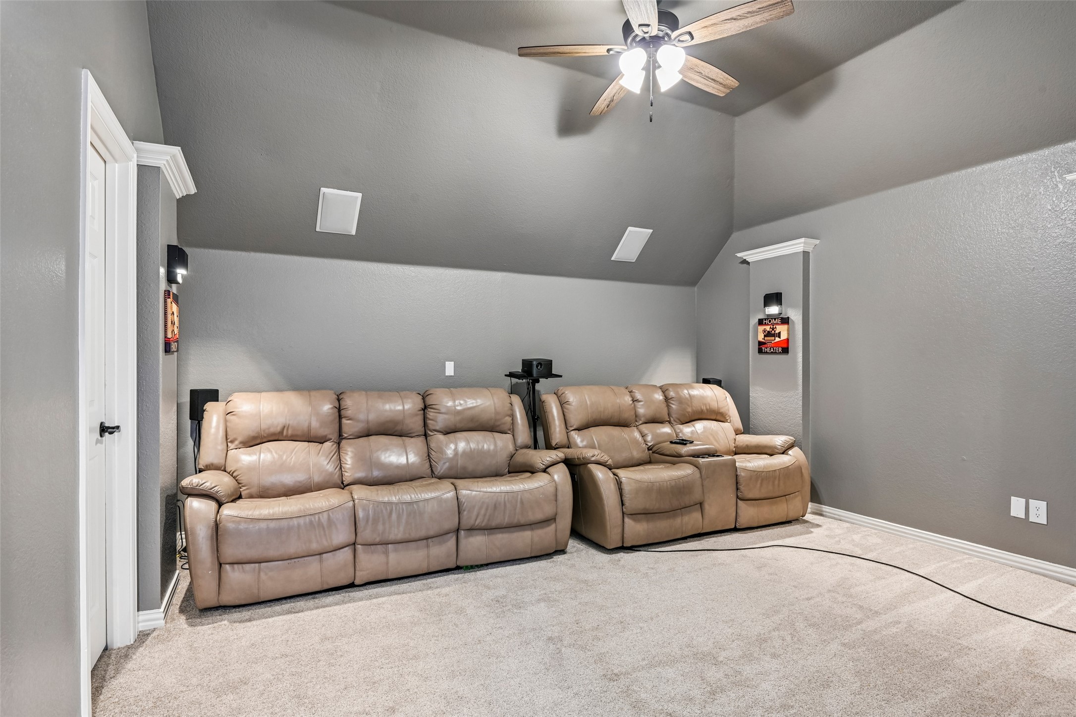 837 Moss Cliff Circle