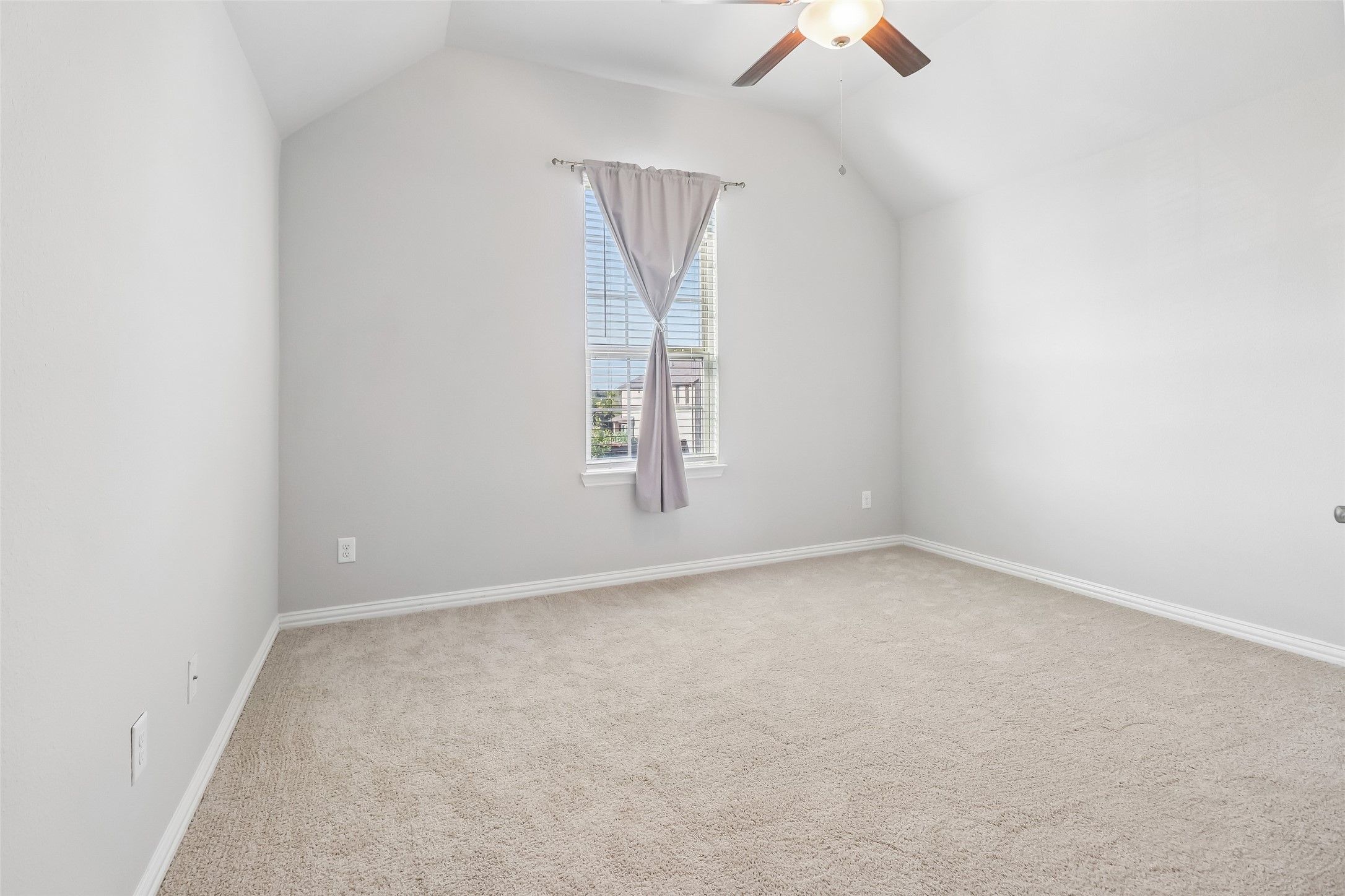1500 Snapdragon Court