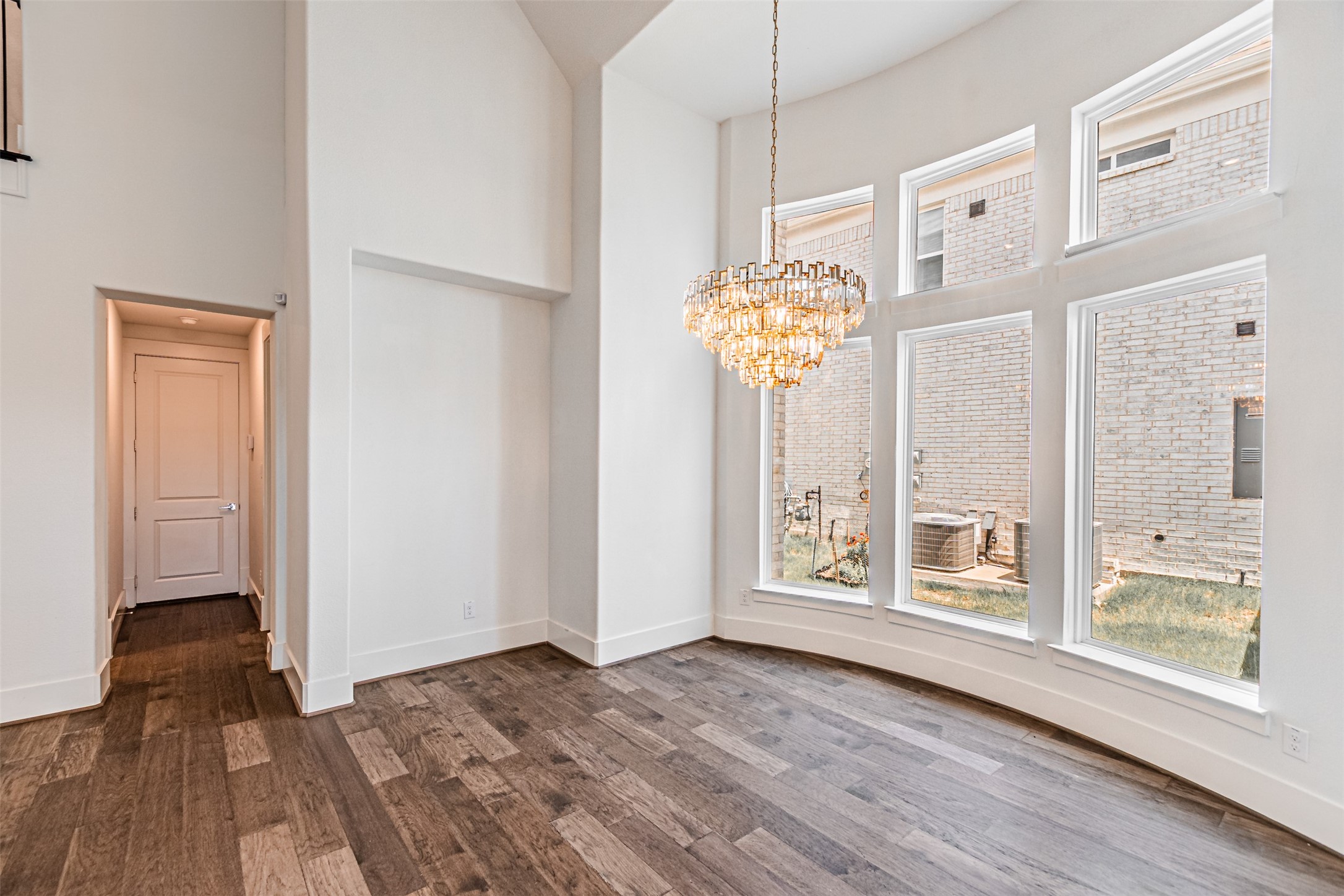 4878 Limousine Lane