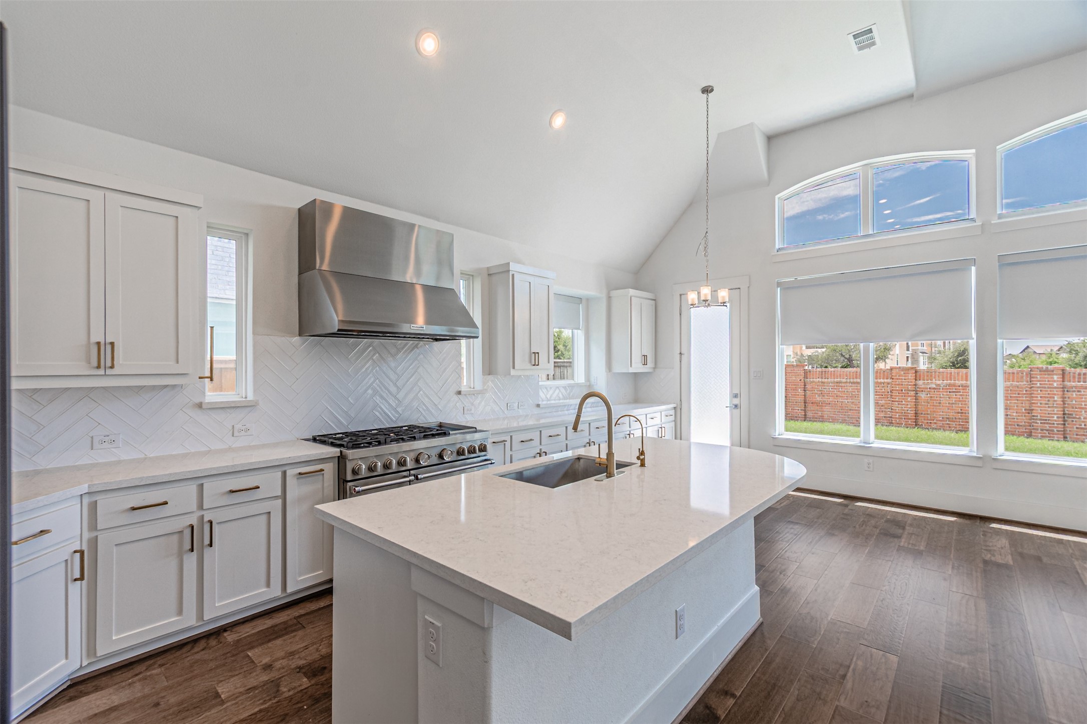 4878 Limousine Lane