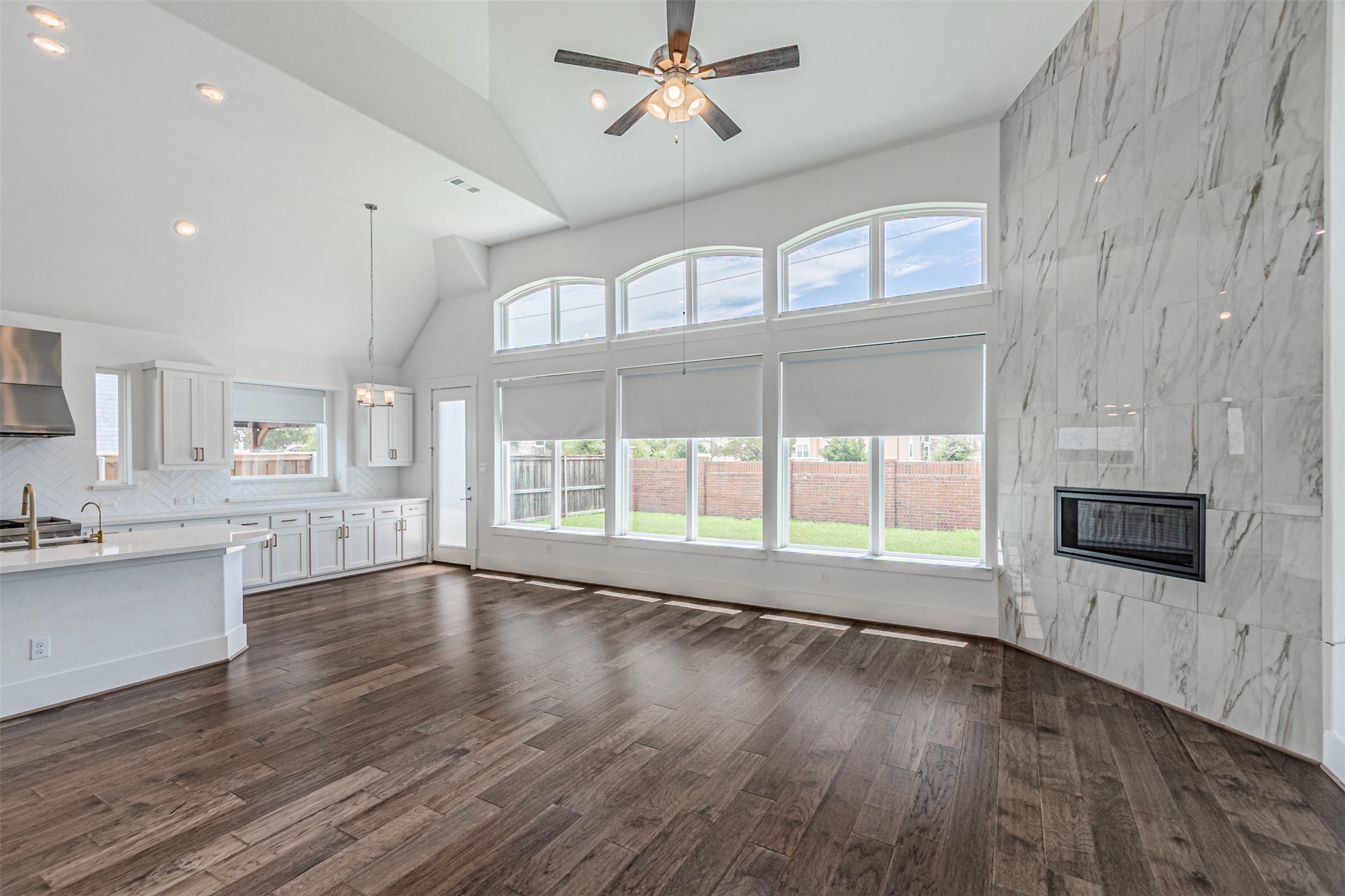4878 Limousine Lane