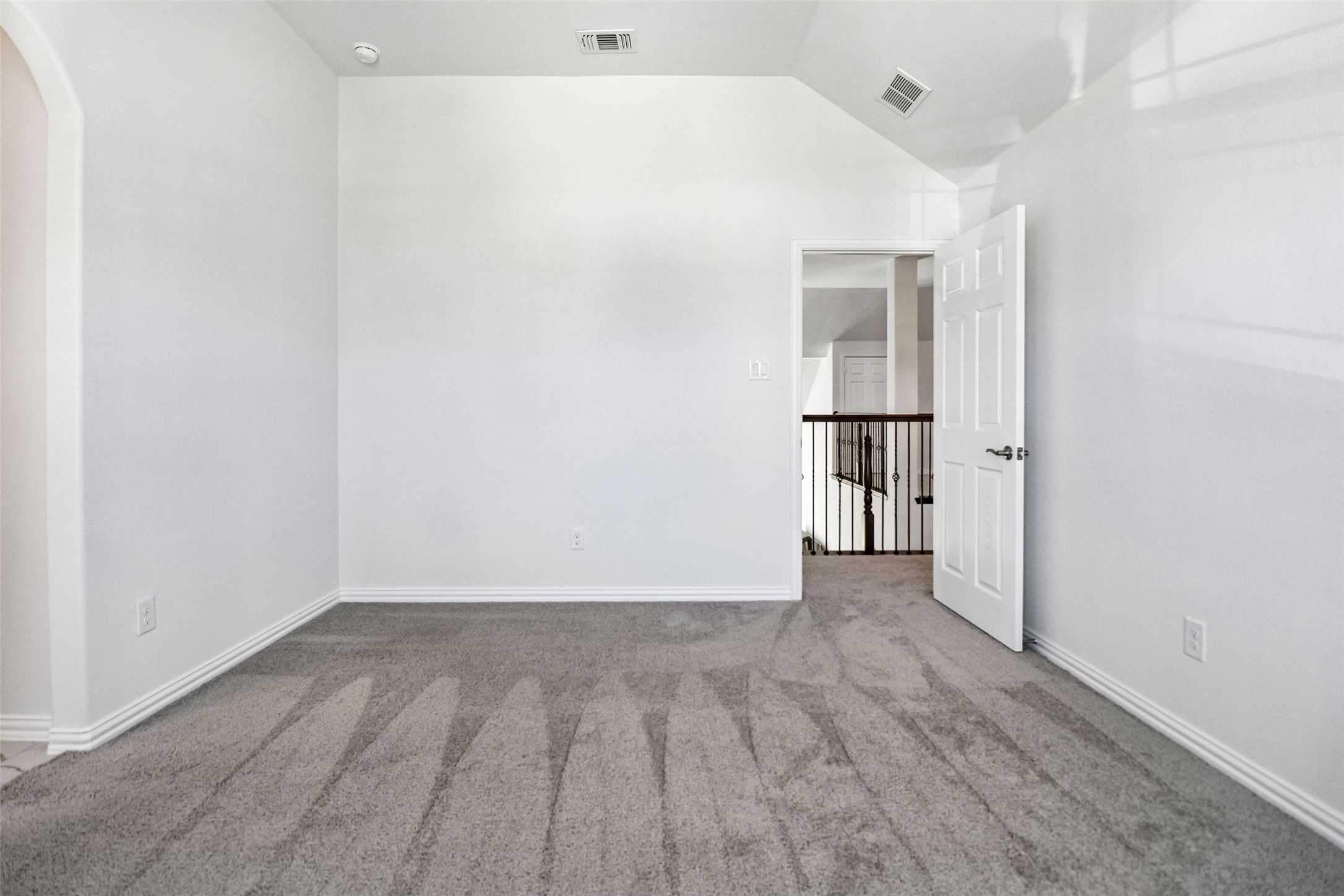 825 Violet Way