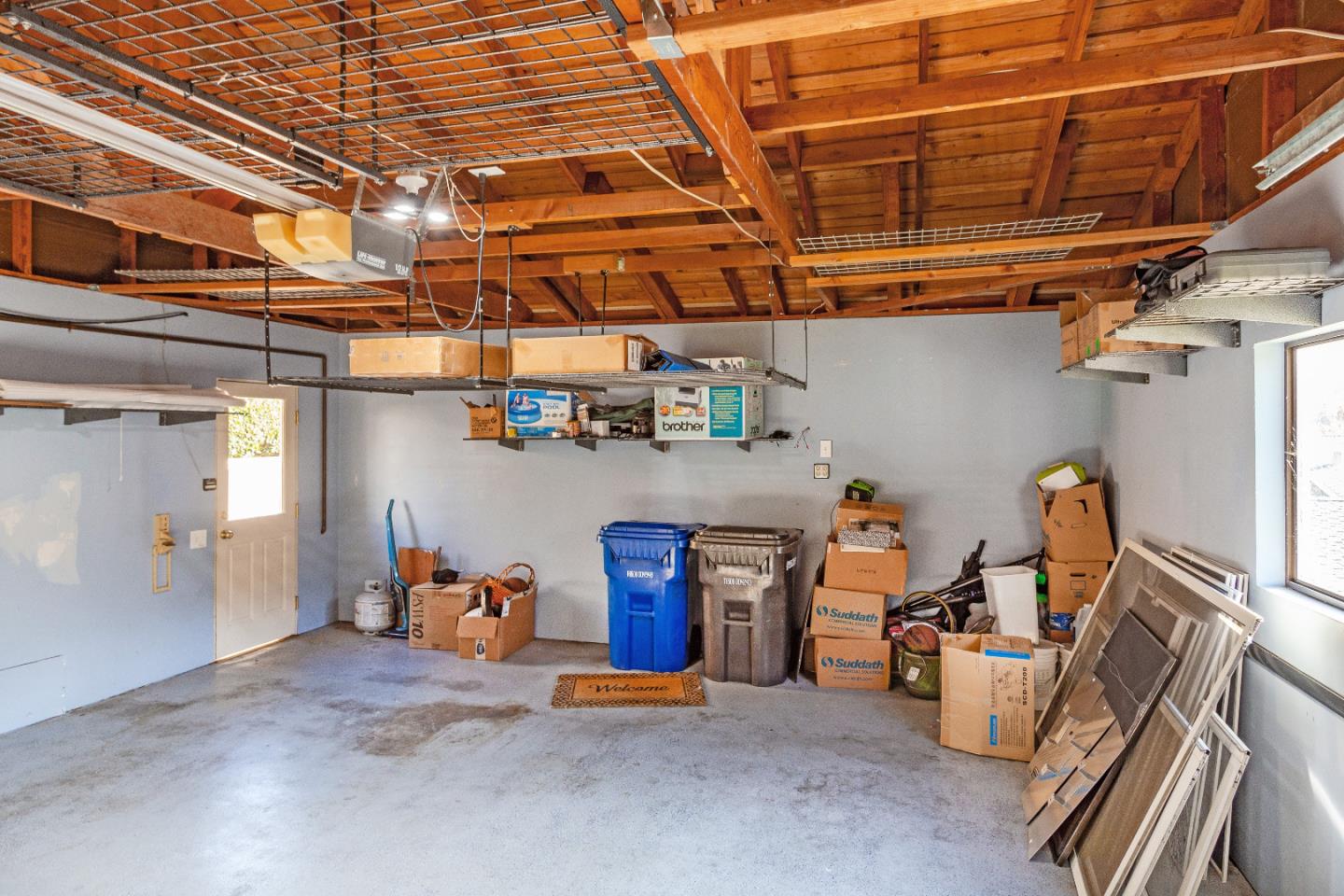 14690 FIELDSTONE Drive