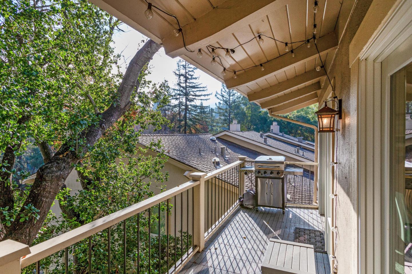 14690 FIELDSTONE Drive