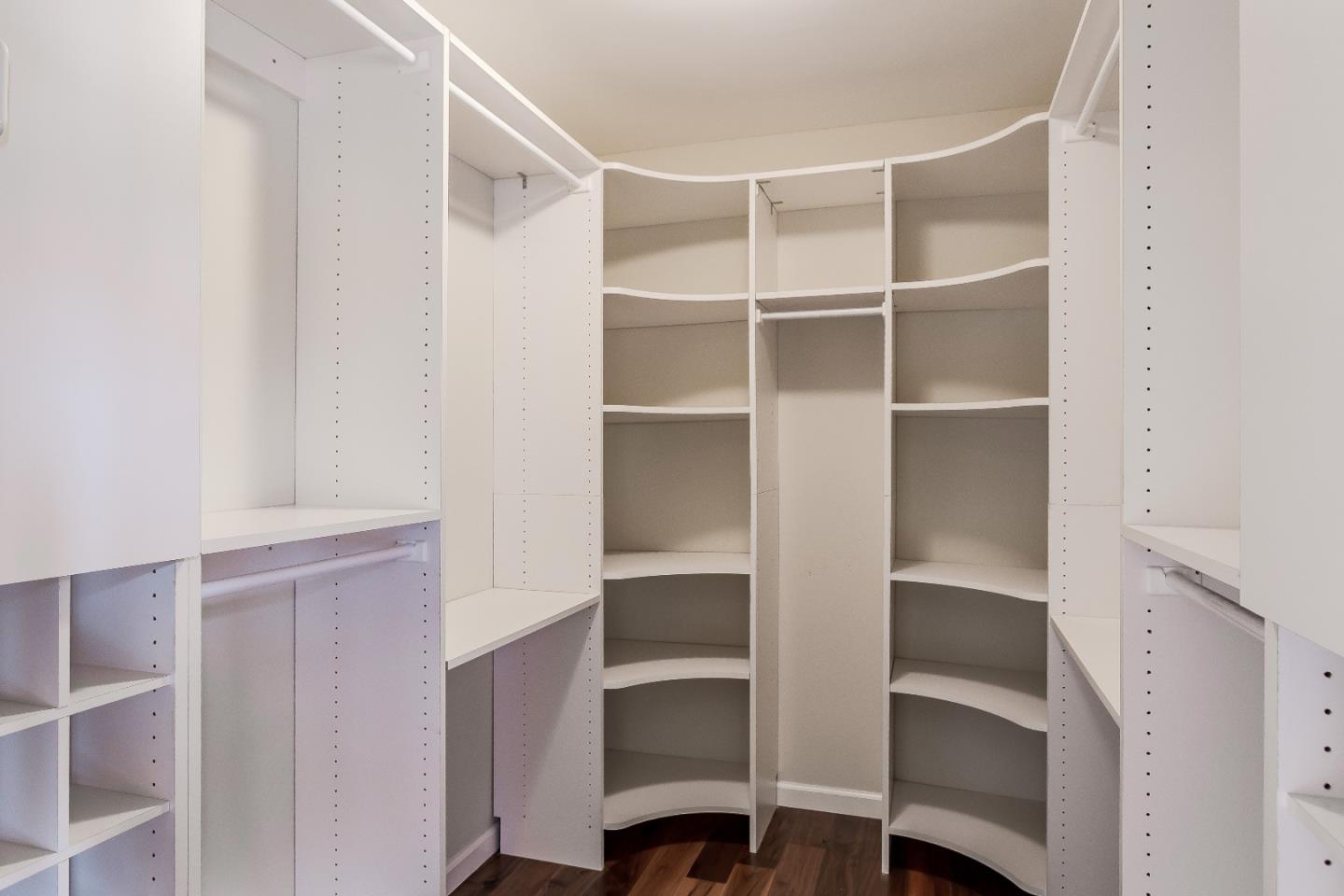 14690 FIELDSTONE Drive