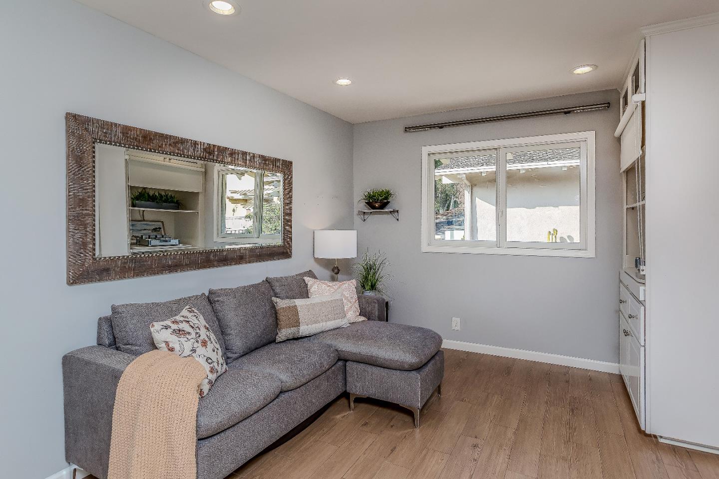 14690 FIELDSTONE Drive