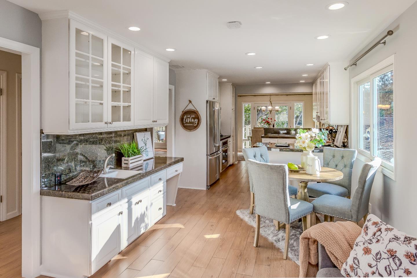 14690 FIELDSTONE Drive