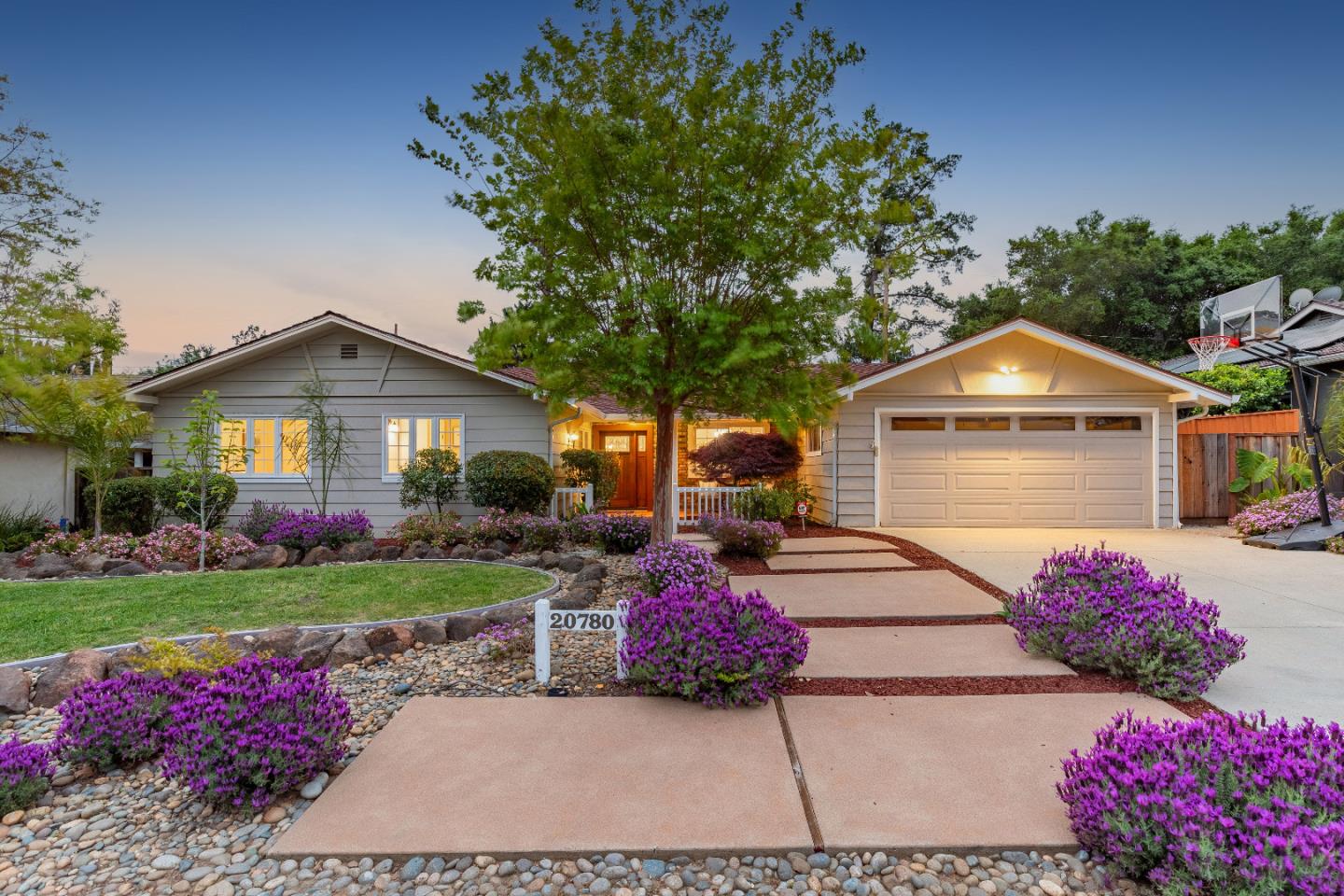 20780 Canyon View DR