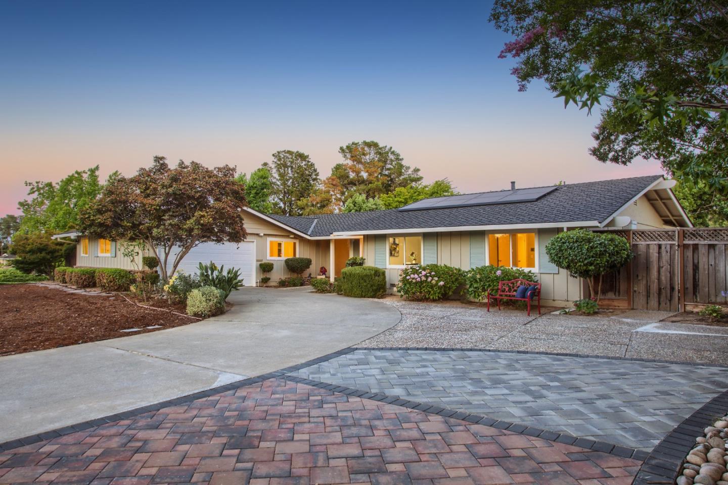 13304 Glen Brae DR