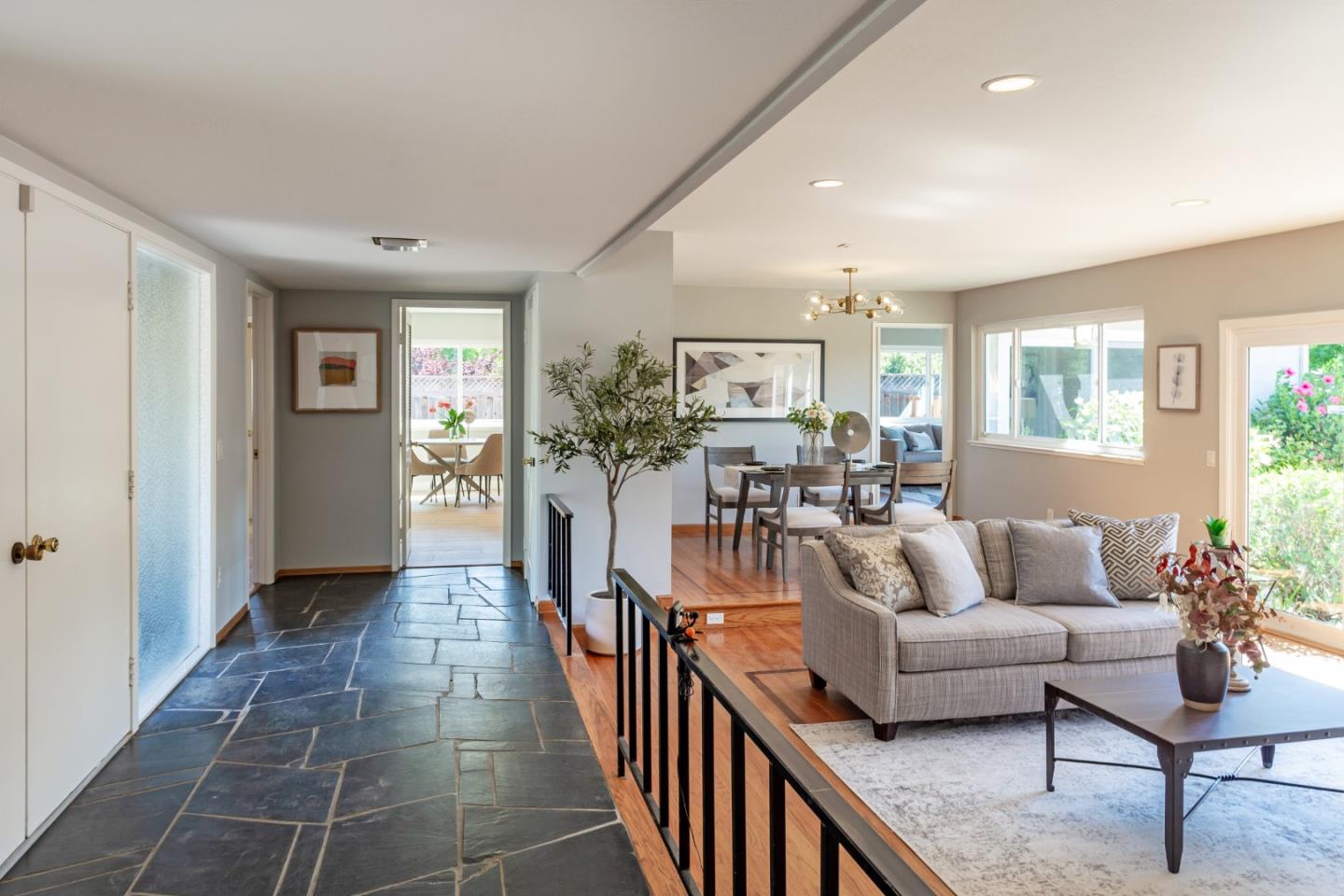 13304 Glen Brae DR