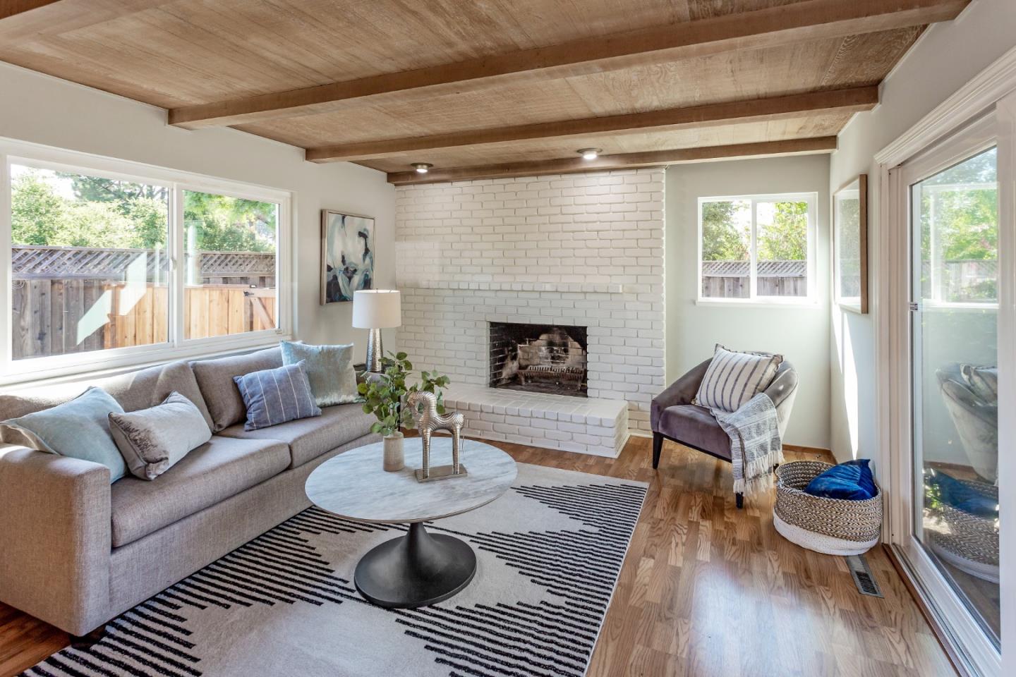 13304 Glen Brae DR