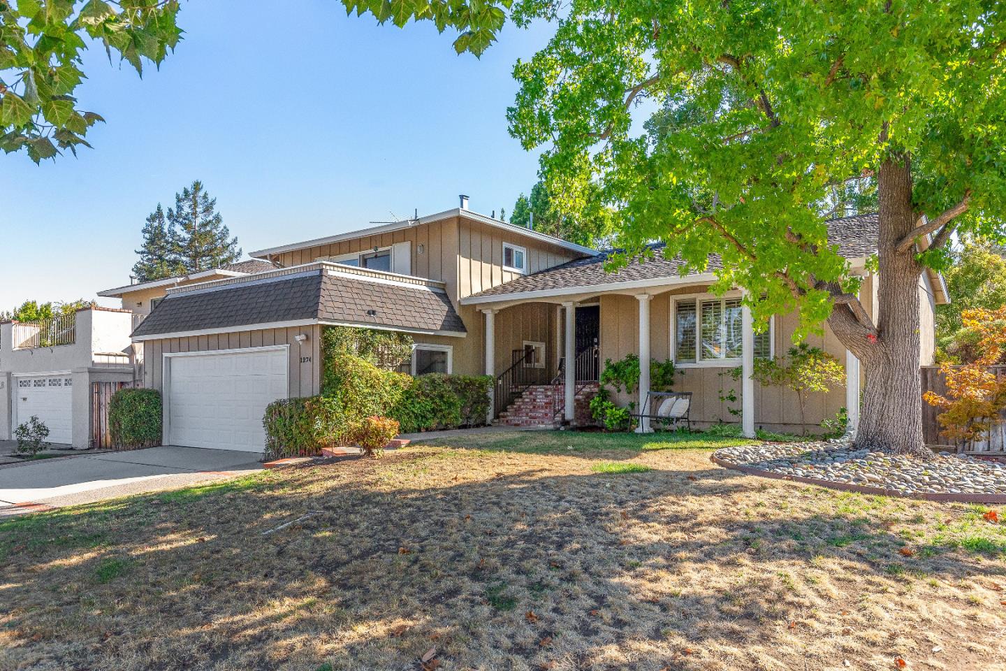 1274 REGENCY DR