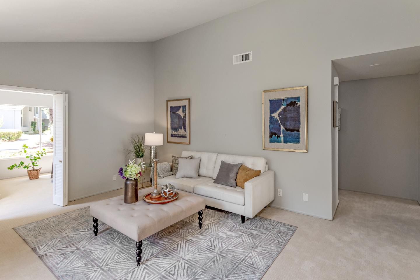 2394 Lincoln Village DR