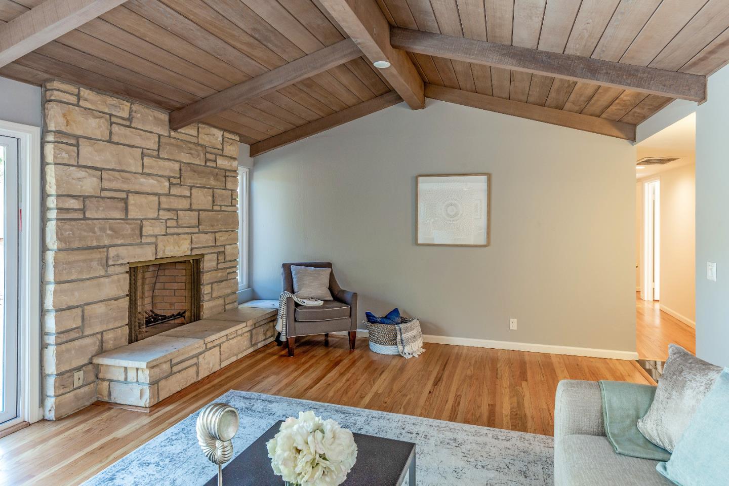 13277 VIA MADRONAS DR