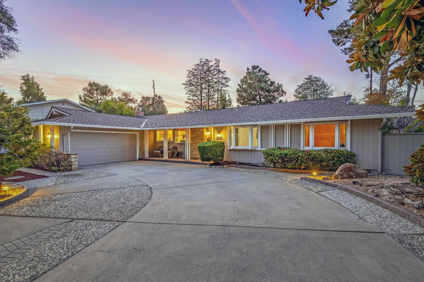 13277 VIA MADRONAS DR