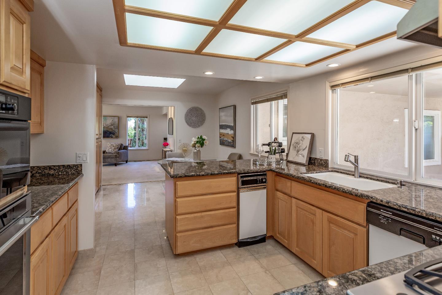 19127 ALLENDALE AVE