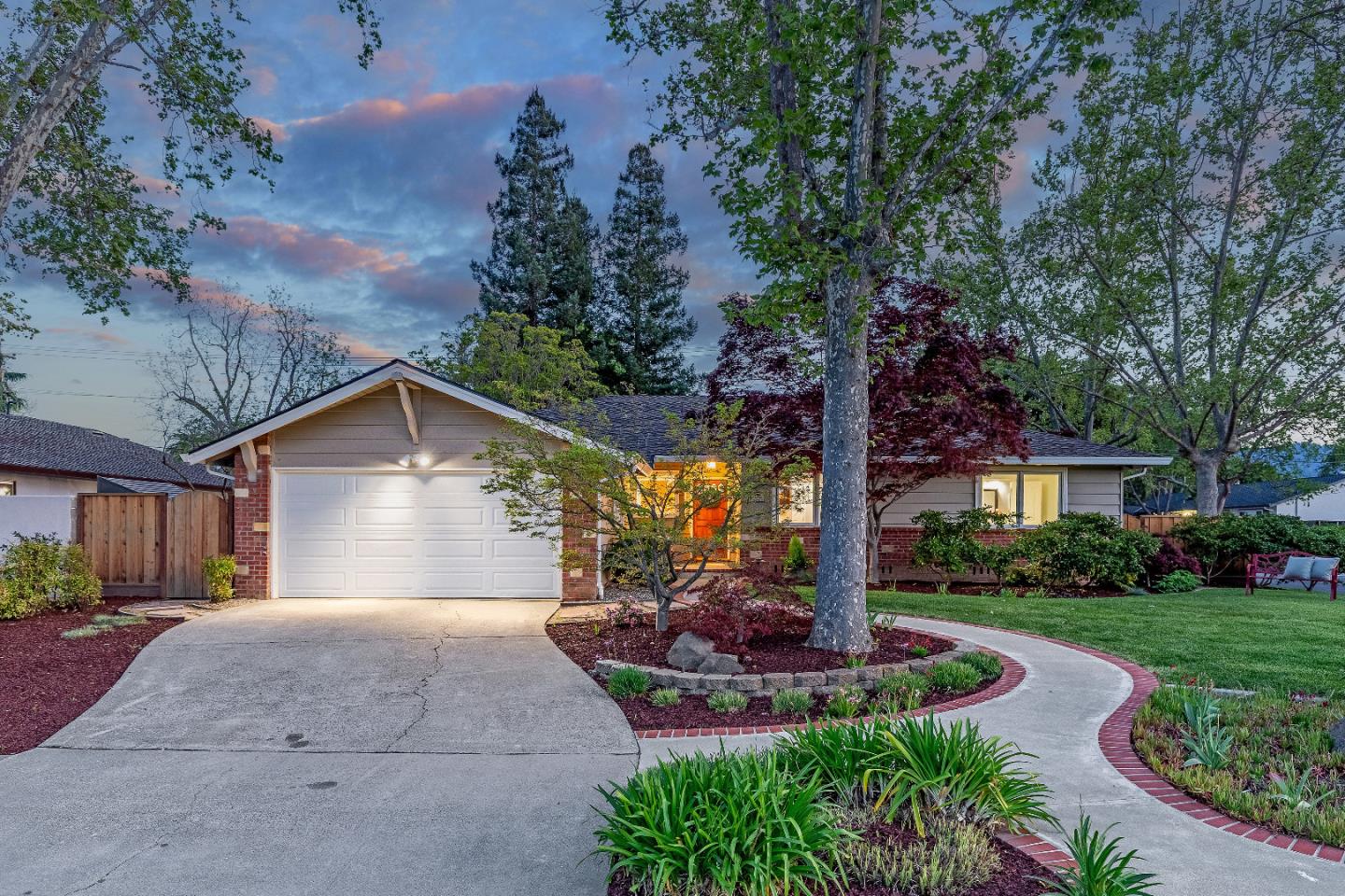 12290 MELLOWOOD DR