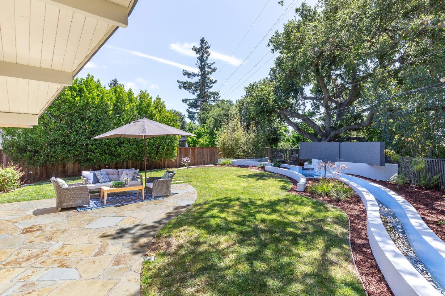 19740 GLEN BRAE