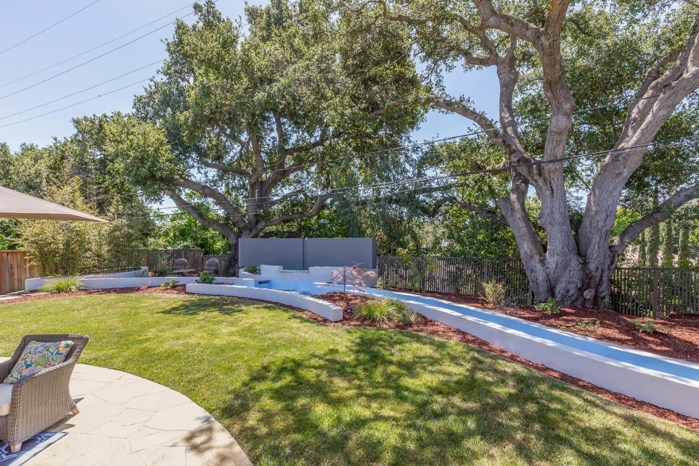 19740 GLEN BRAE
