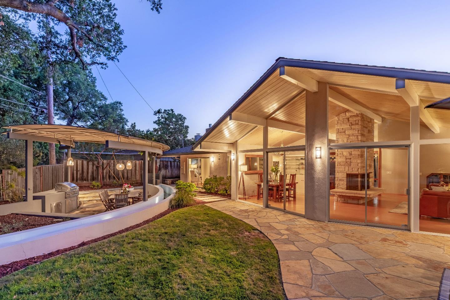 19740 GLEN BRAE