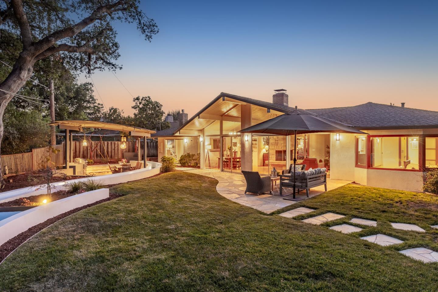 19740 GLEN BRAE