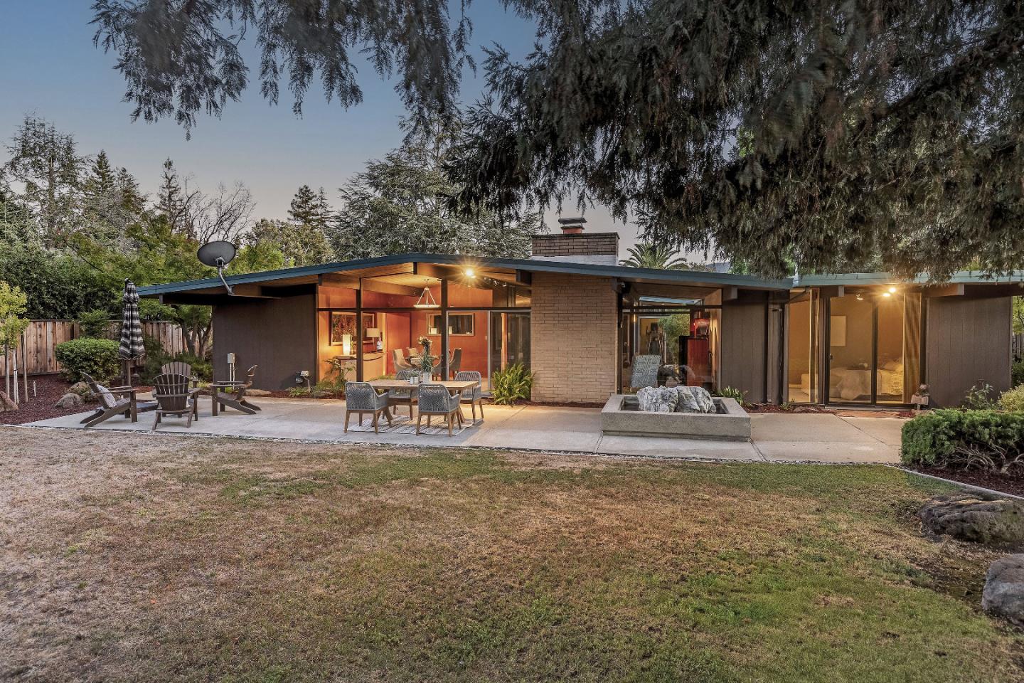 19269 De Havilland Drive