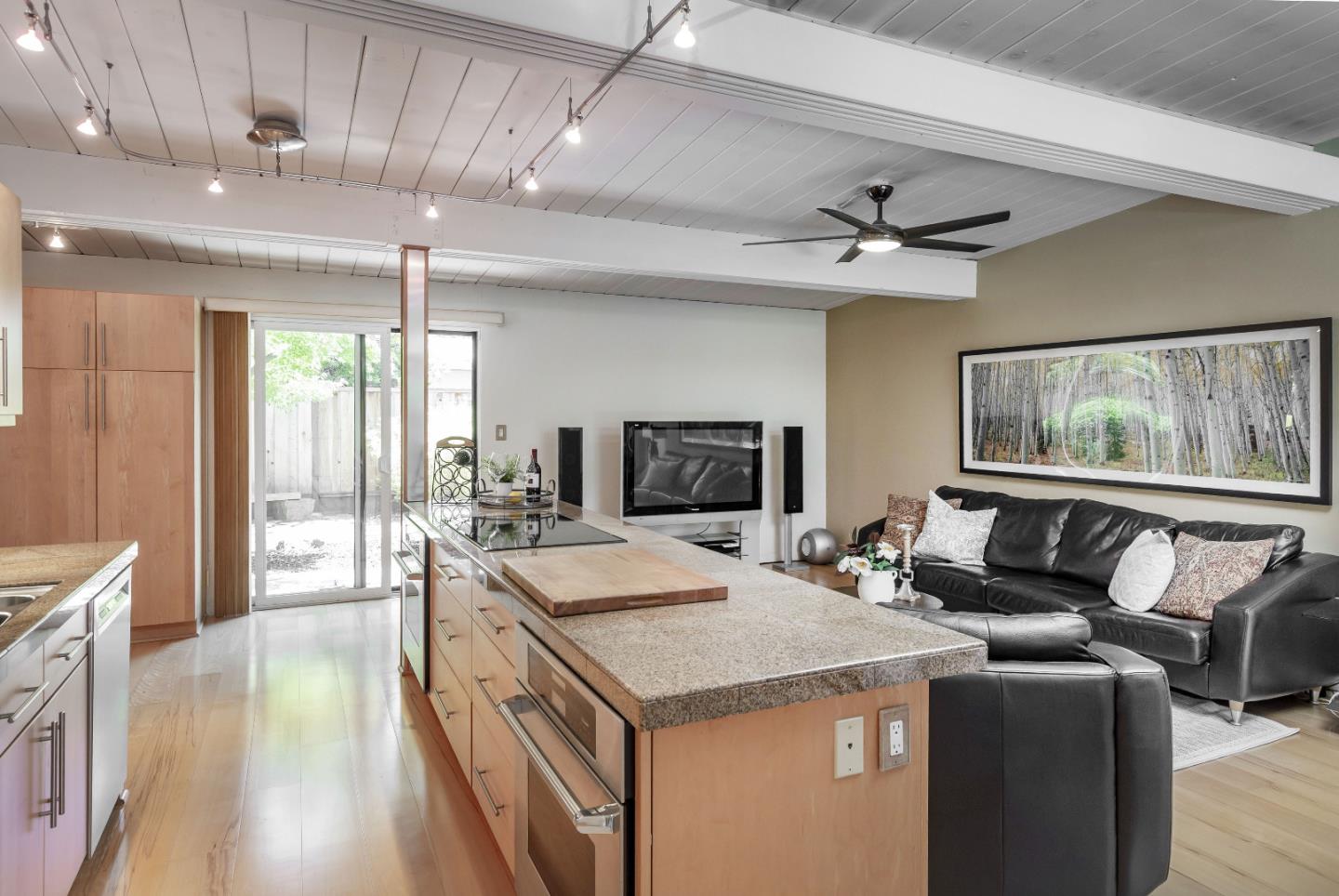 19269 De Havilland Drive