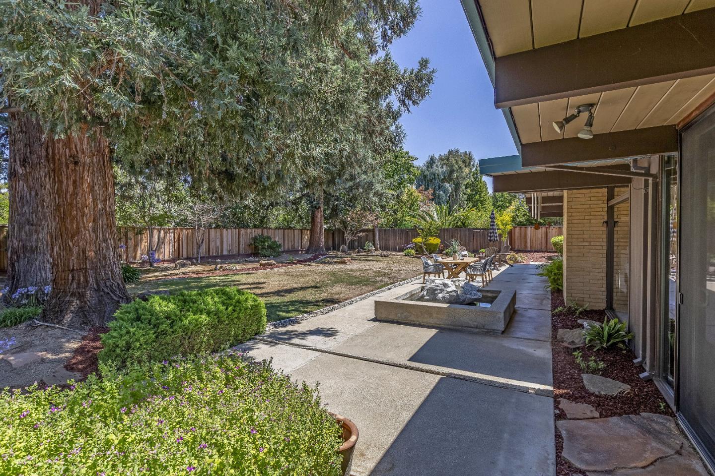 19269 De Havilland Drive