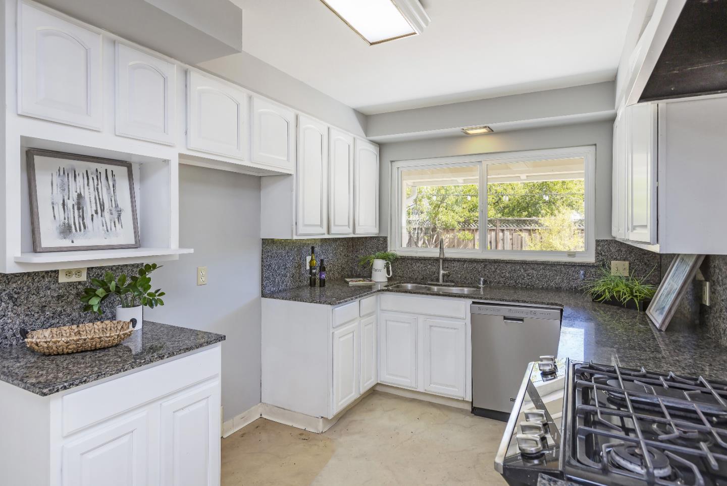 19866 BUCKHAVEN Lane