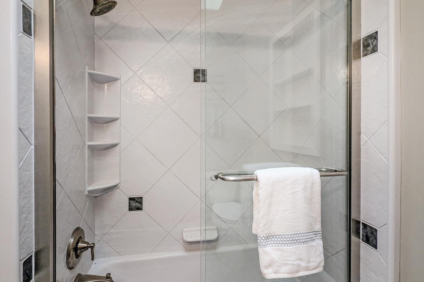 18991 GREENBROOK Court