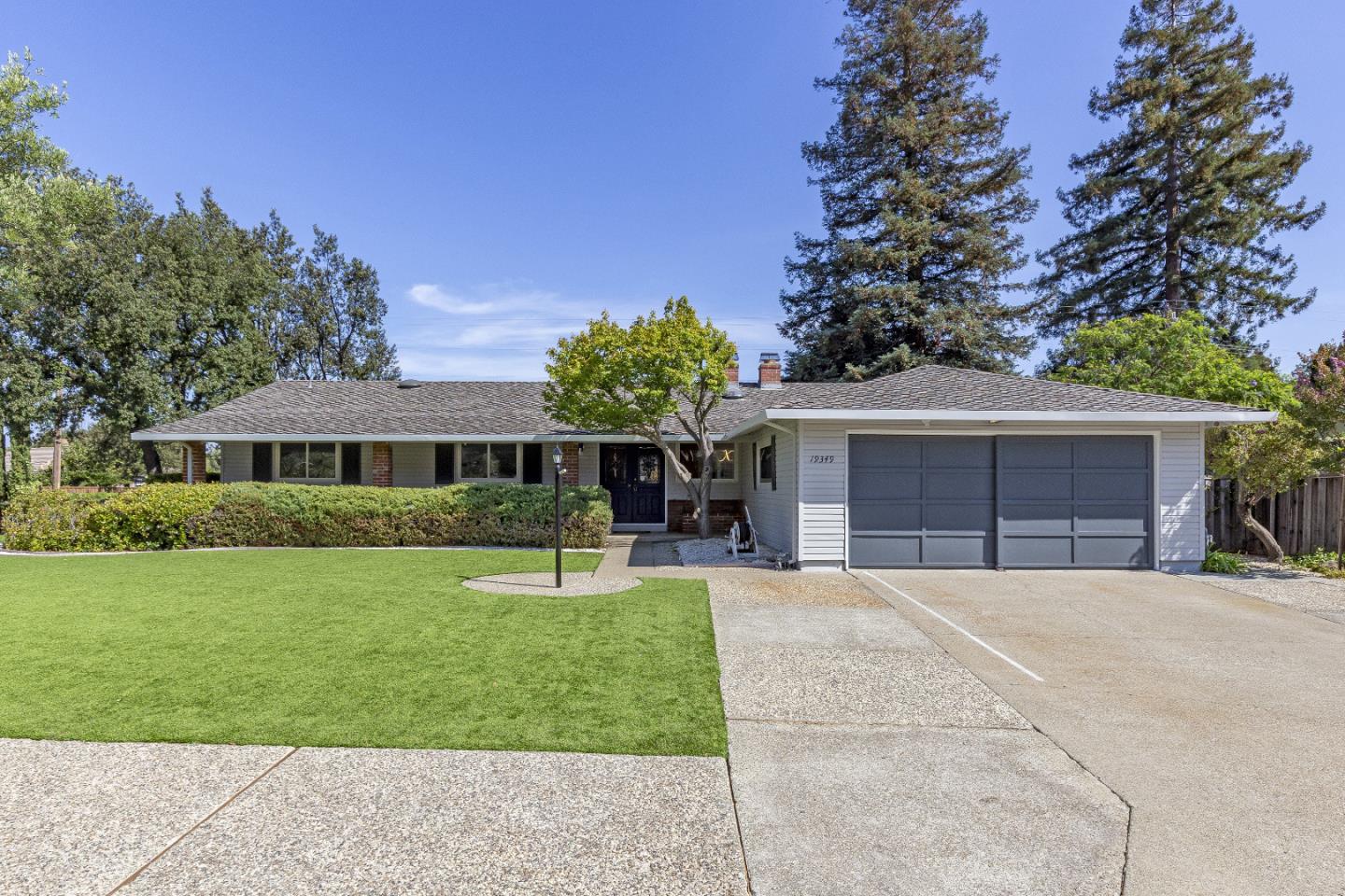 19349 NORTHAMPTON Drive
